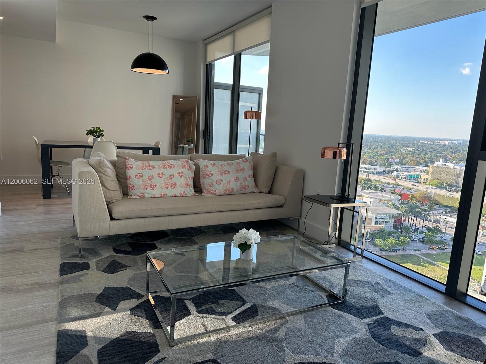 image Hyde Midtown40