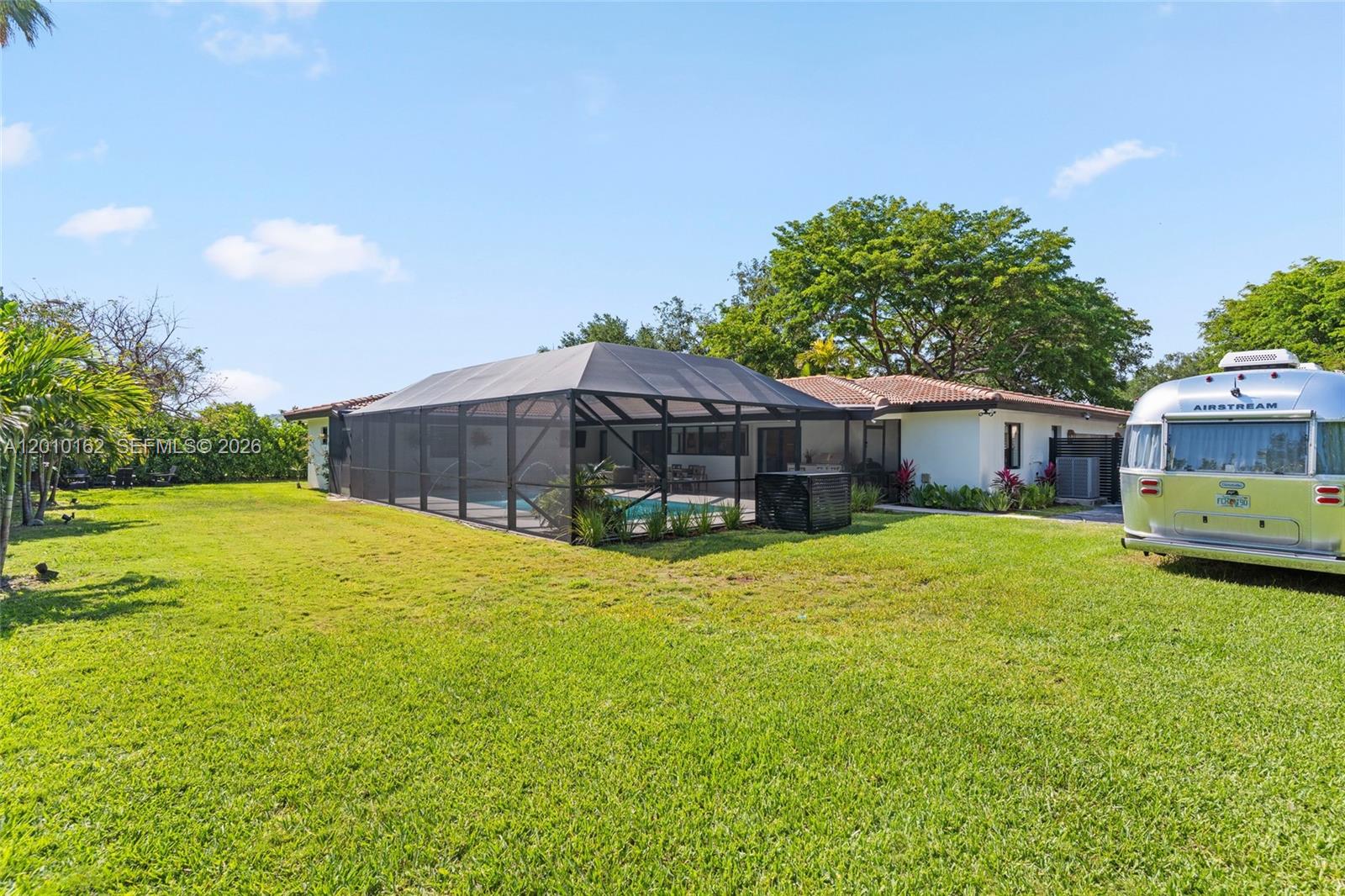 7500 SW 175th St Palmetto Bay, FL 33157