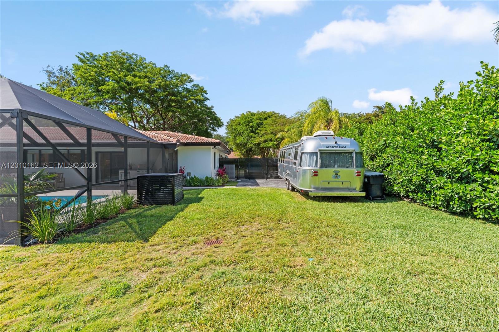 7500 SW 175th St Palmetto Bay, FL 33157