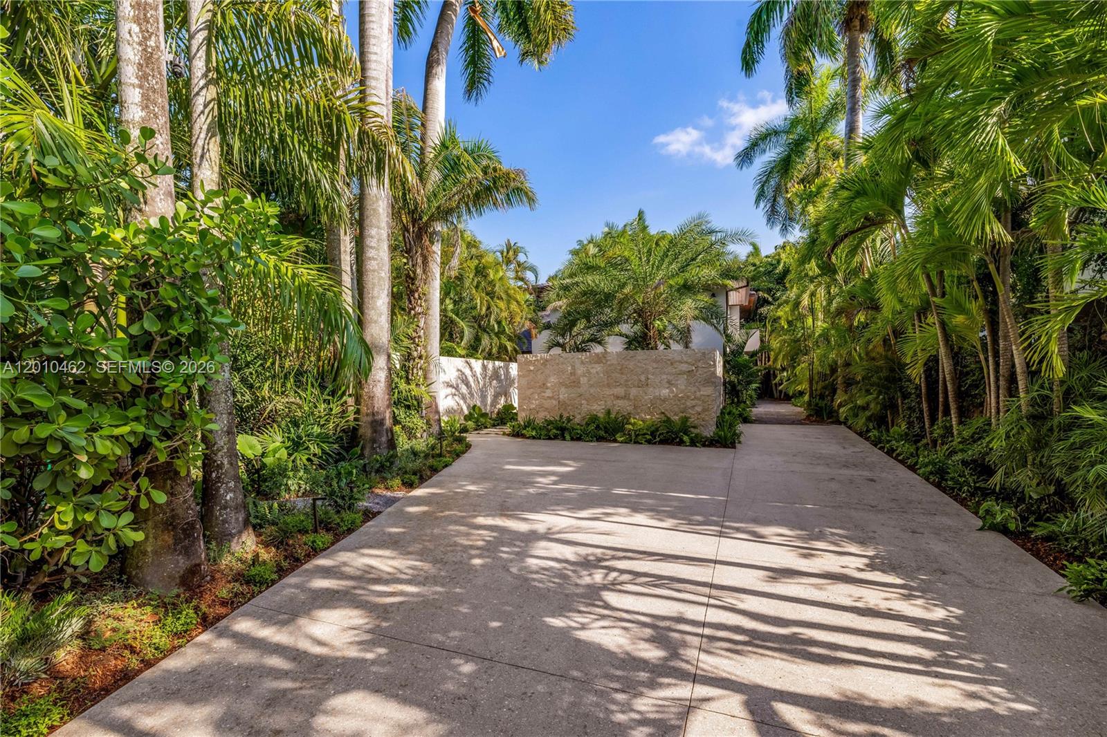 3600 Stewart Ave Miami, FL 33133