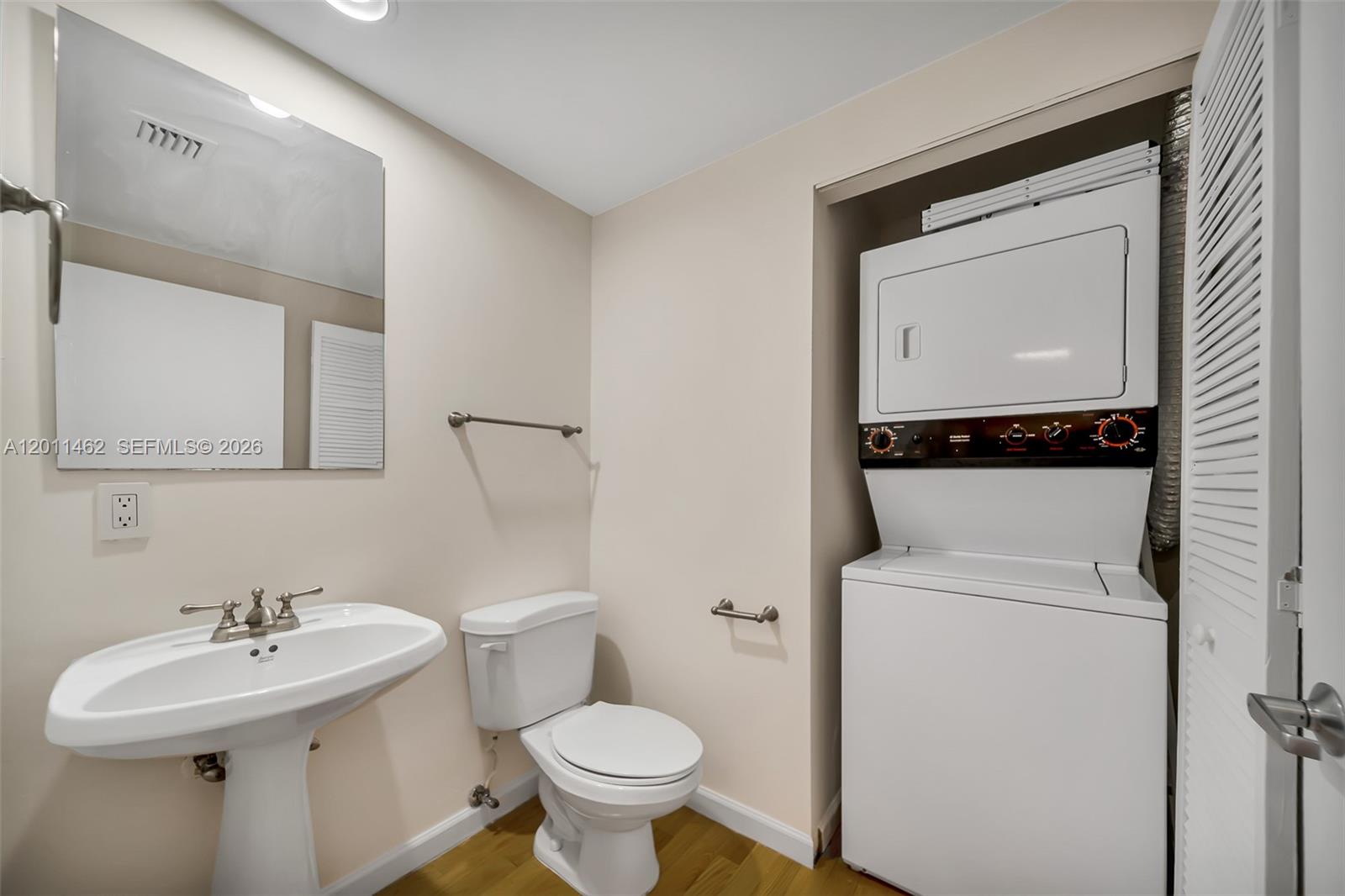 1 Century Ln #603 Miami Beach, FL 33139