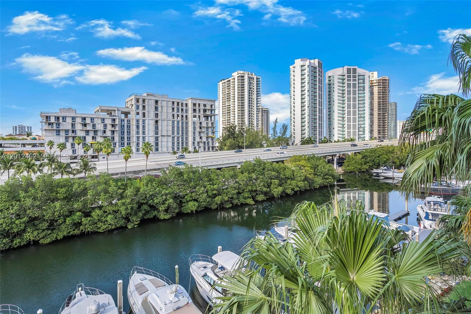 3500 Mystic Pointe Dr #604 Aventura, FL 33180