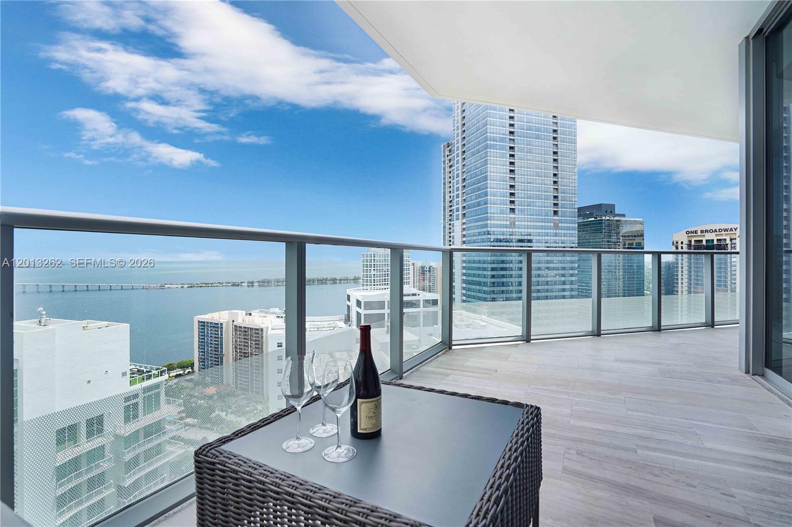 1300 Brickell Bay Dr #3402