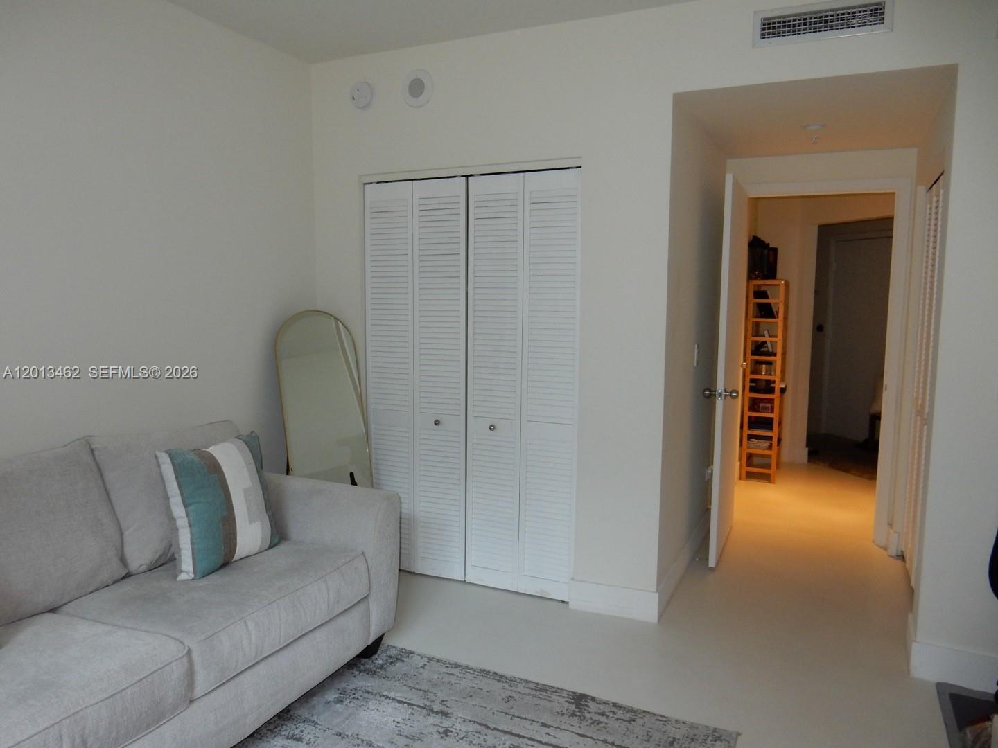 801 Brickell Key Blvd #1102 Miami, FL 33131