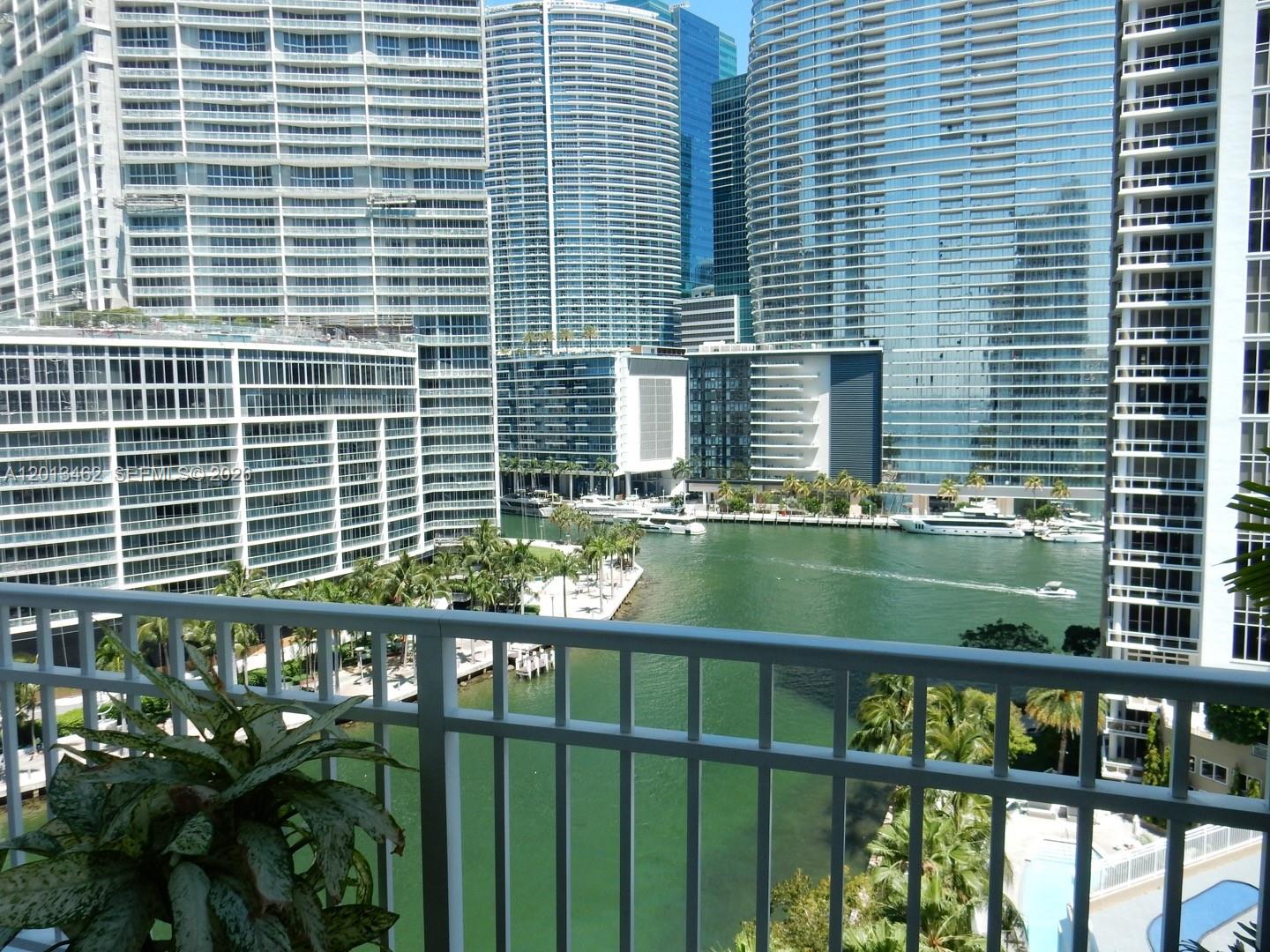 801 Brickell Key Blvd #1102 Miami, FL 33131
