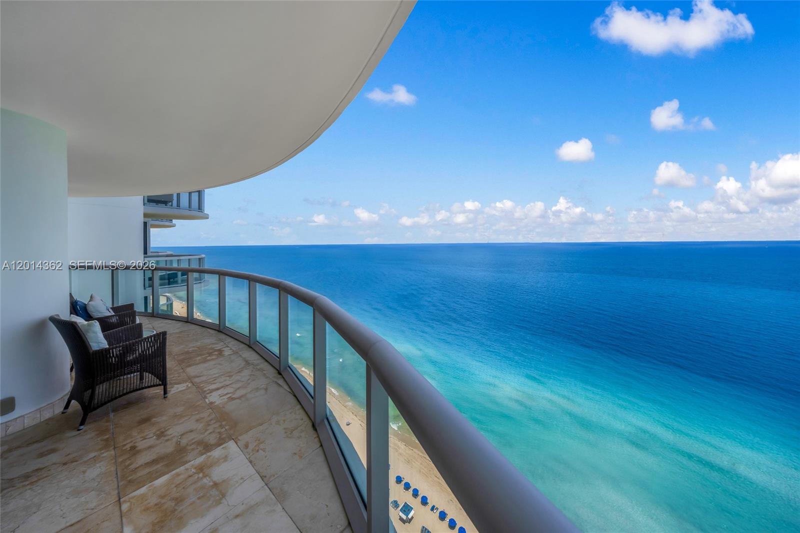 6365 Collins Ave #3202 Miami Beach, FL 33141