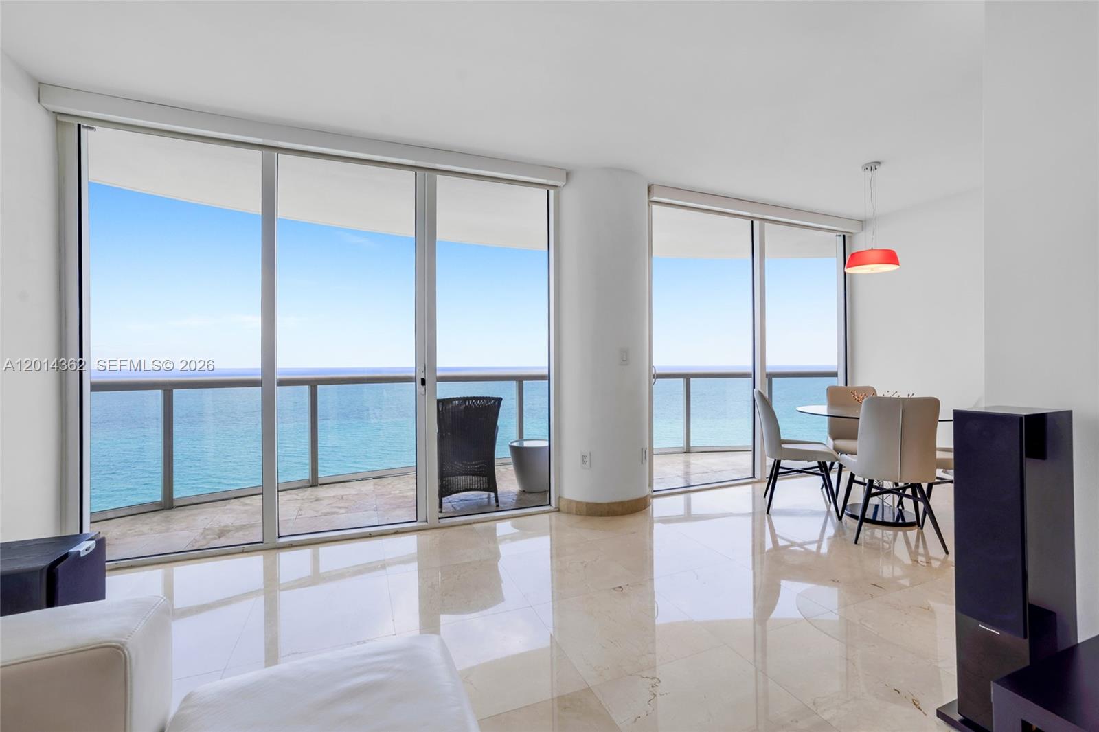 6365 Collins Ave #3202 Miami Beach, FL 33141