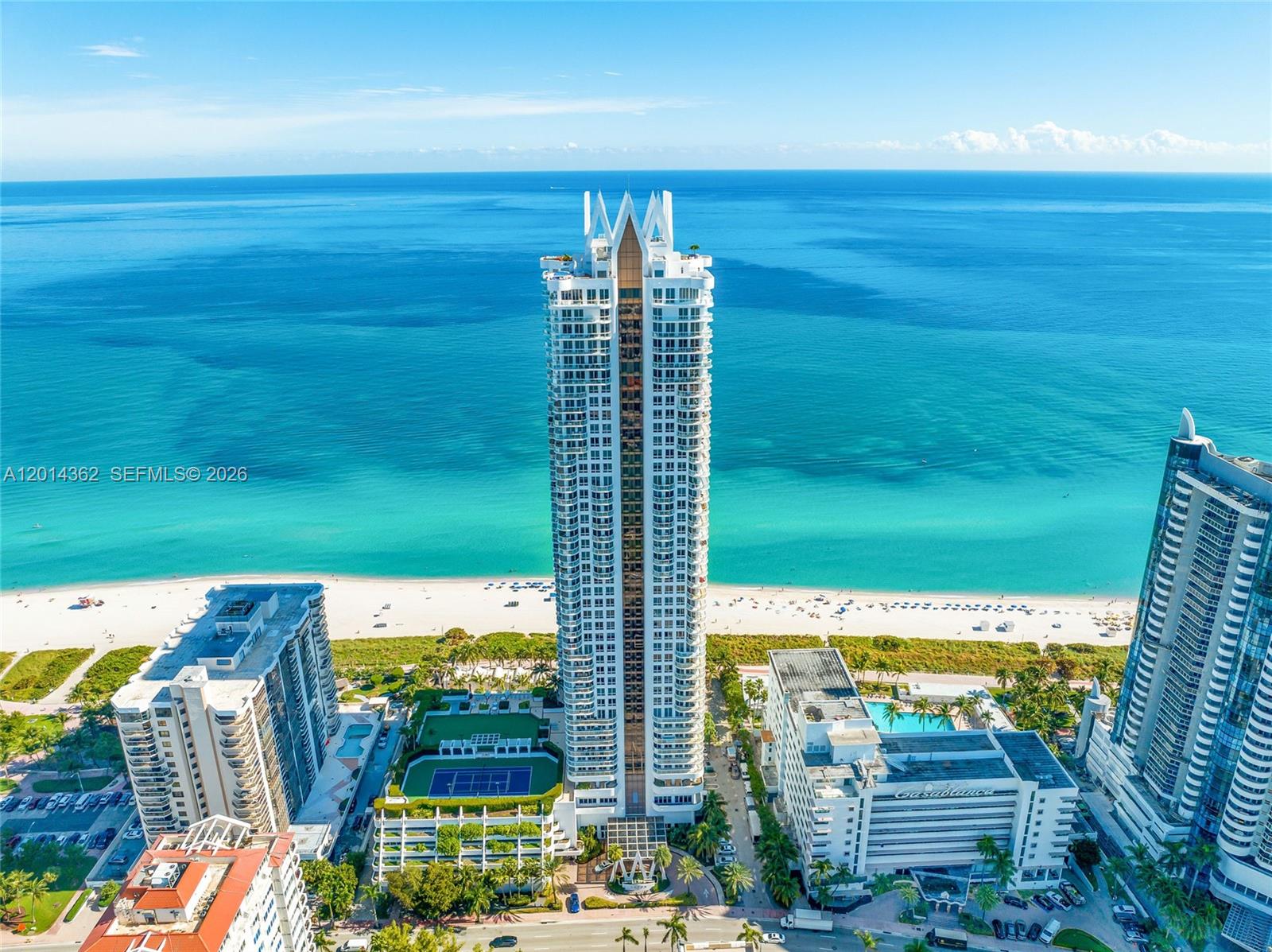 6365 Collins Ave #3202 Miami Beach, FL 33141