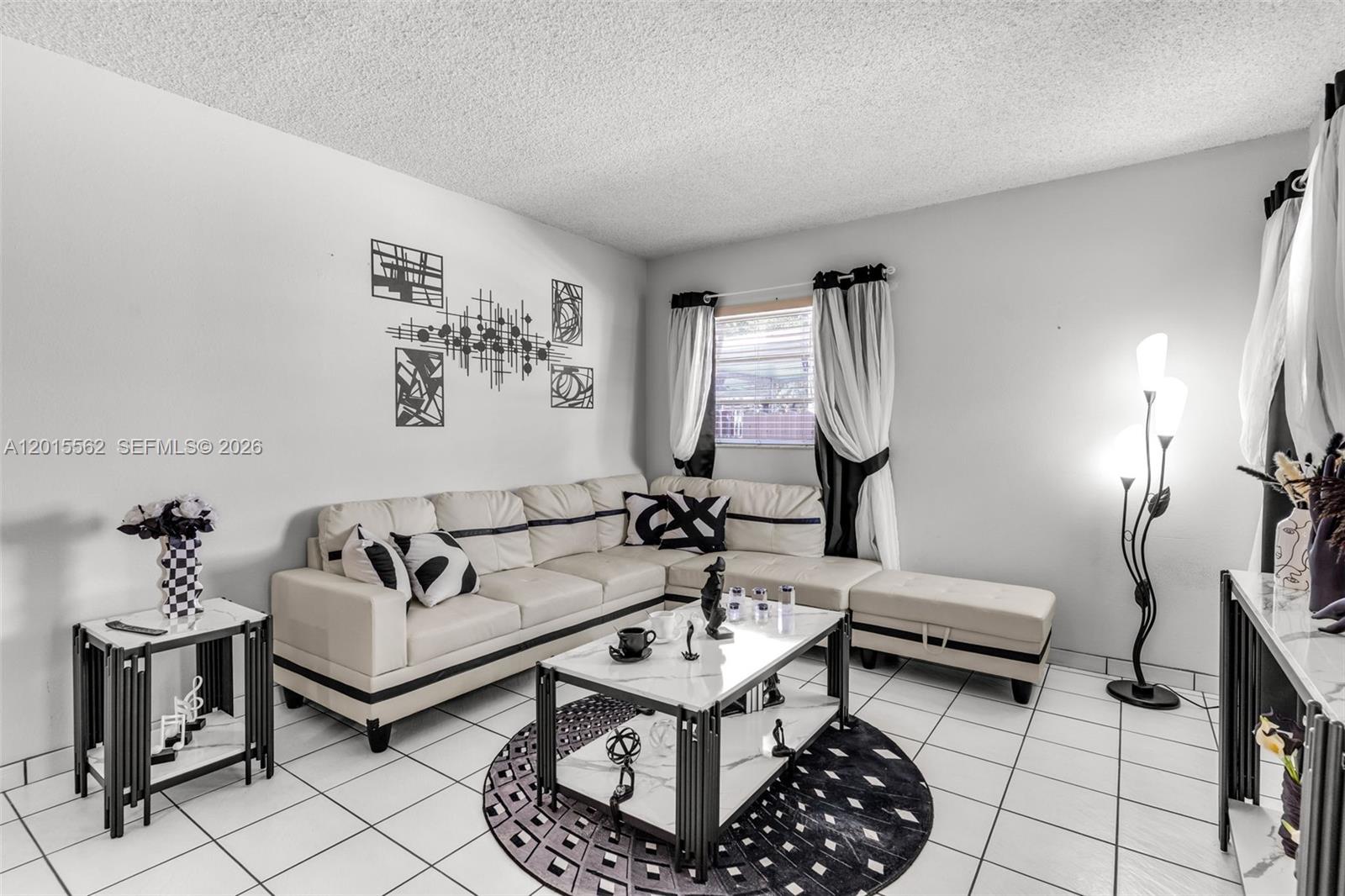 3270 SW 7th St Miami, FL 33135