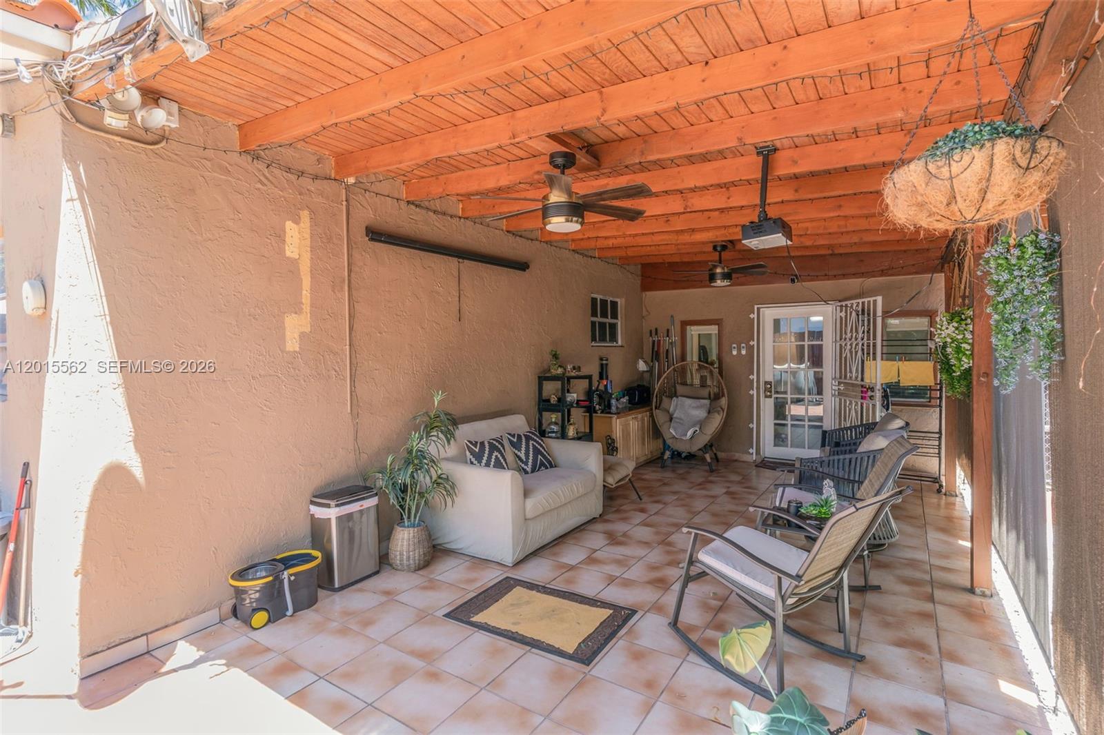 3270 SW 7th St Miami, FL 33135