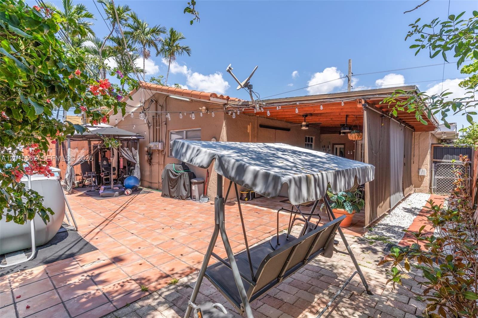 3270 SW 7th St Miami, FL 33135