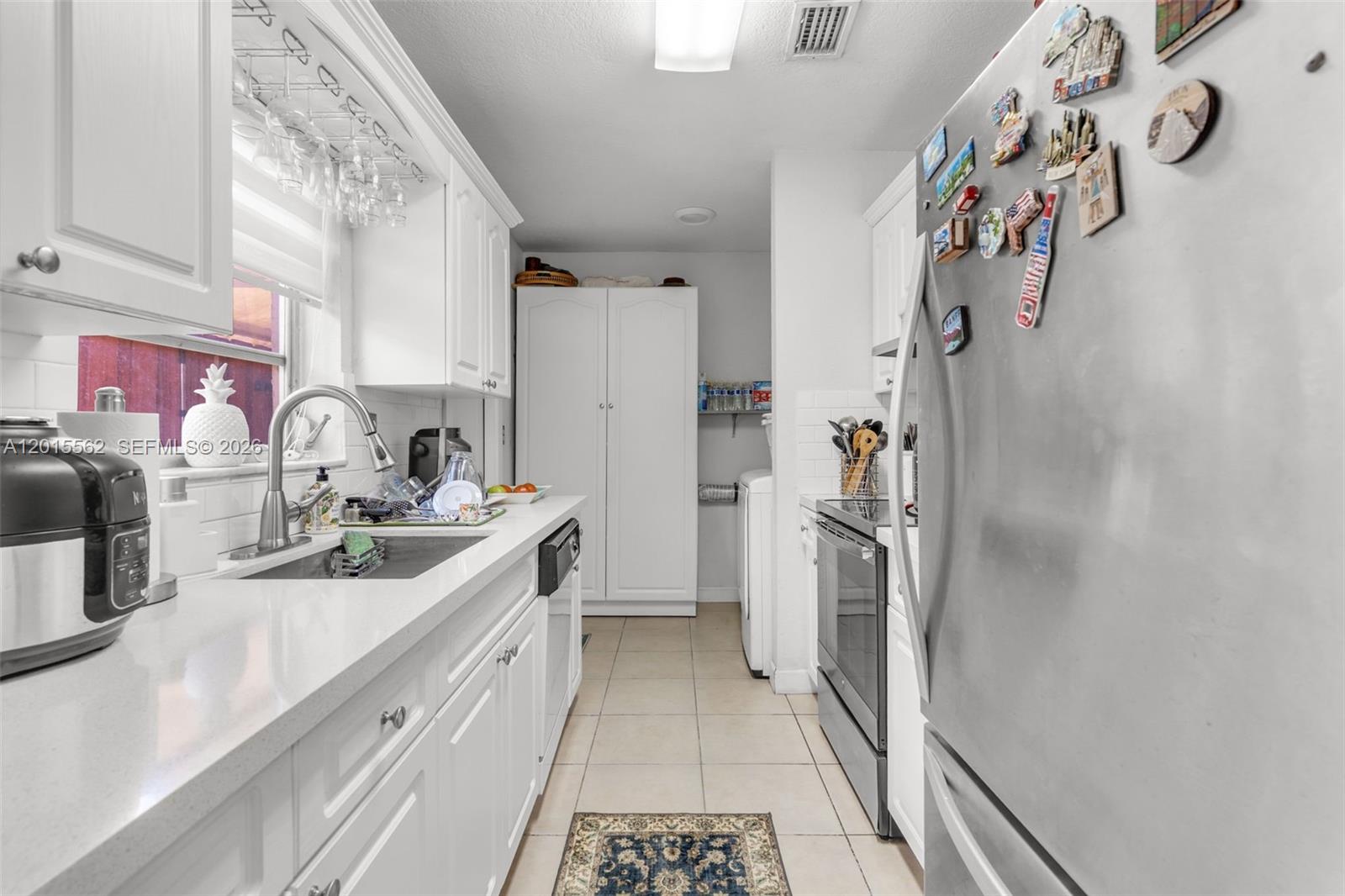 3270 SW 7th St Miami, FL 33135