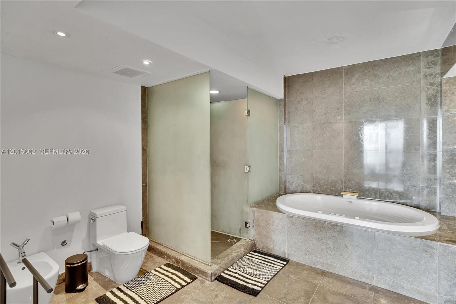 450 Alton Rd #2604 Miami Beach, FL 33139