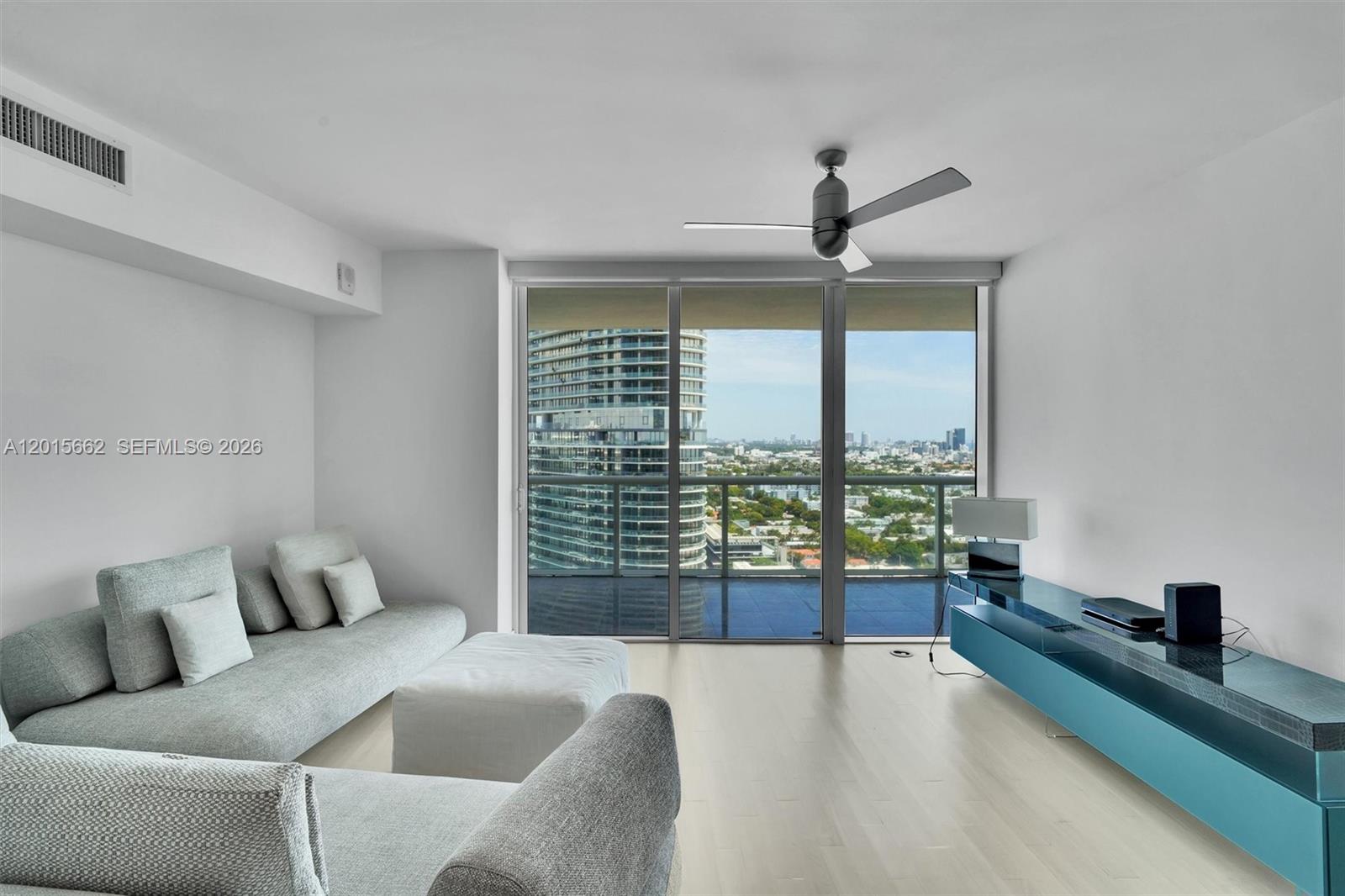 450 Alton Rd #2604 Miami Beach, FL 33139