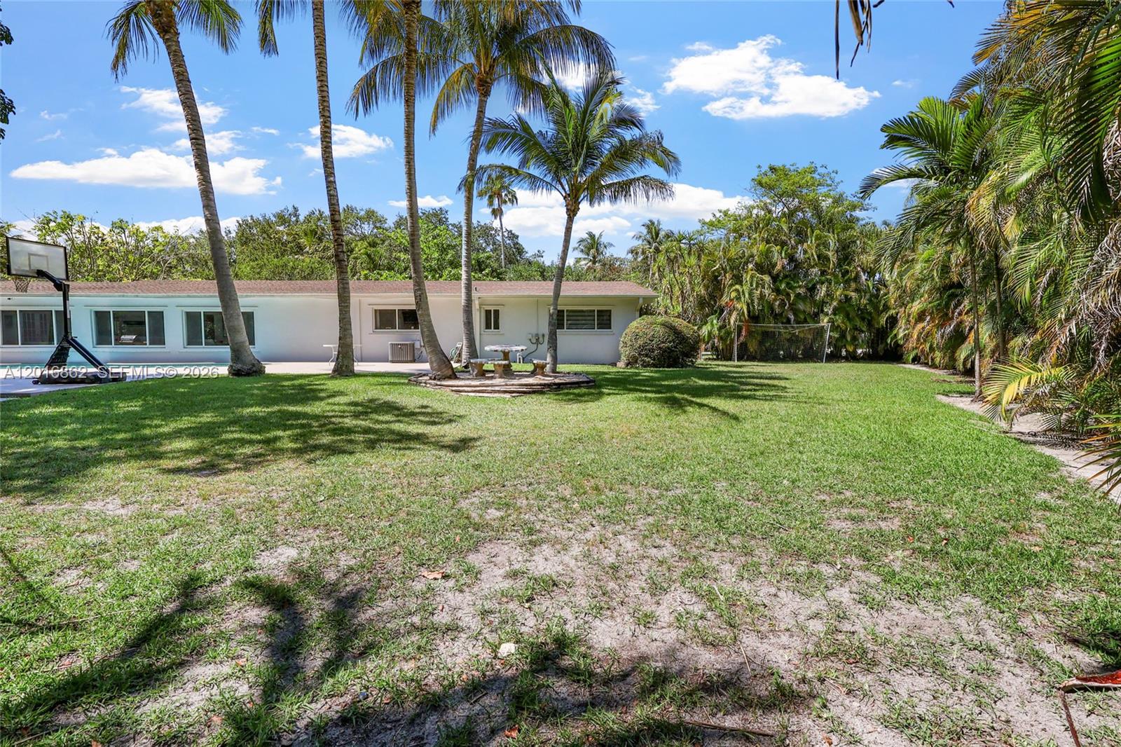 7800 SW 132nd St Pinecrest, FL 33156