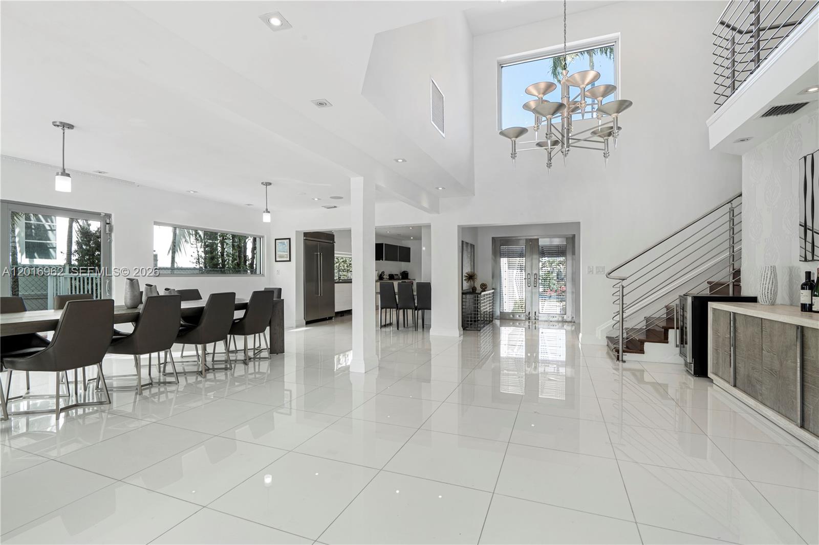 9380 Bay Dr Surfside, FL 33154