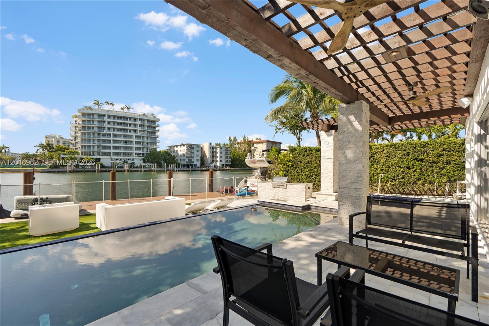 9380 Bay Dr Surfside, FL 33154