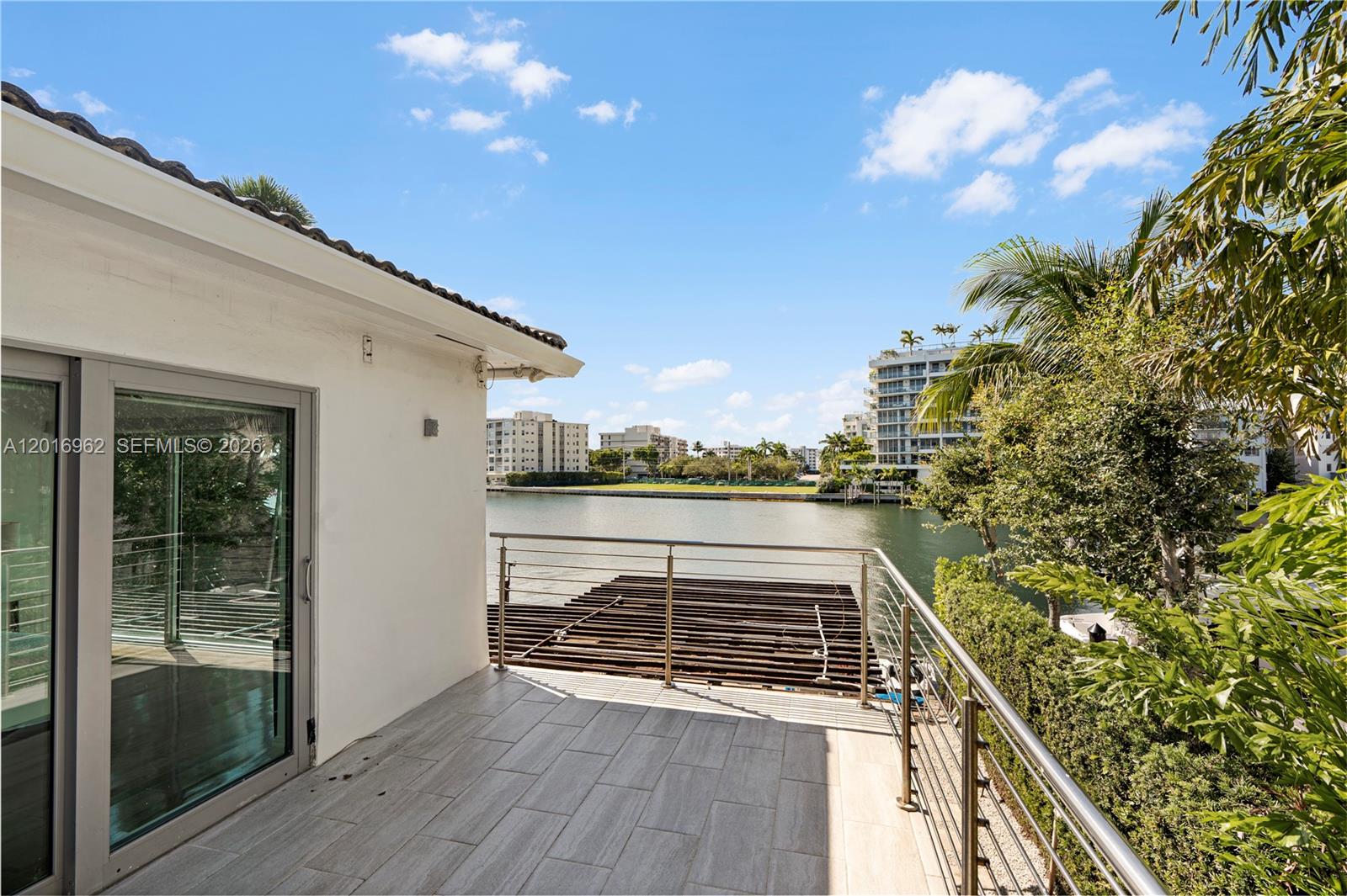 9380 Bay Dr Surfside, FL 33154