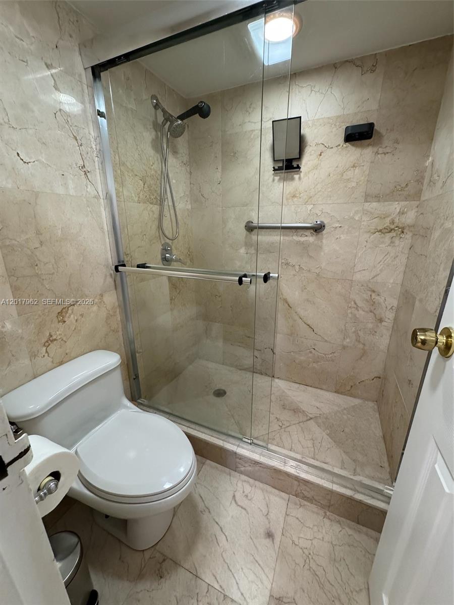 image Arlen House East26