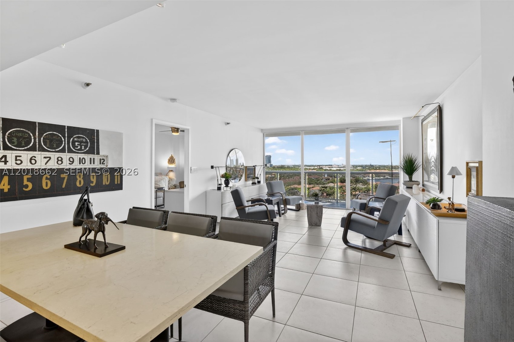 20505 E Country Clb Dr #1431