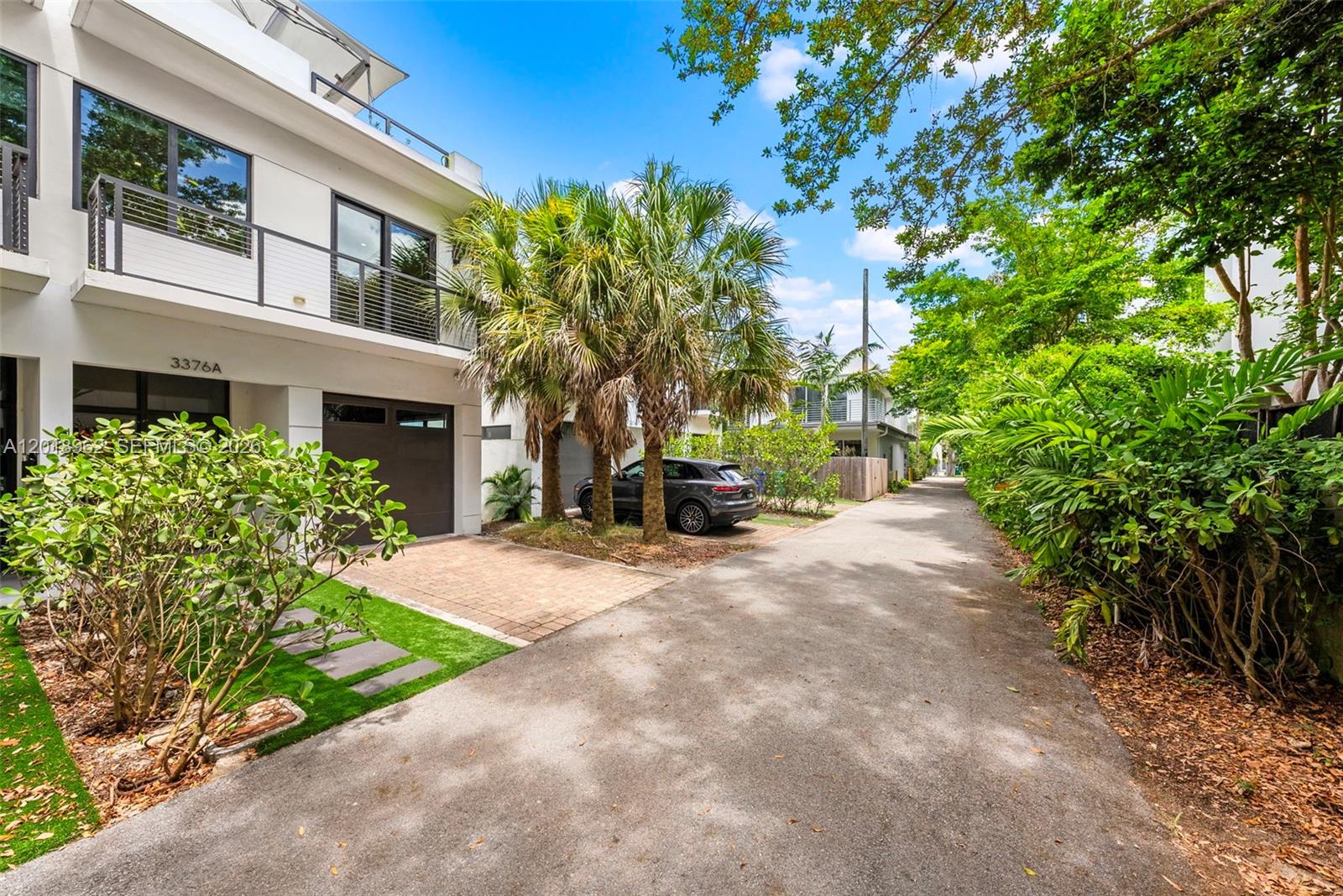 3376 Perry Frow Dr #A Miami, FL 33133