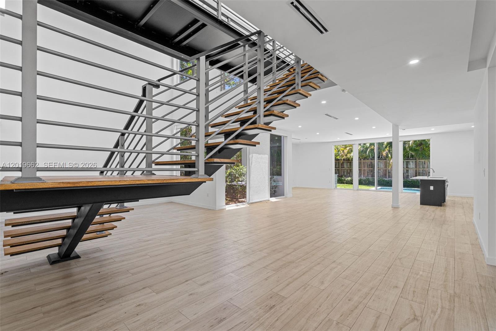 1816 SW 23rd St Miami, FL 33145