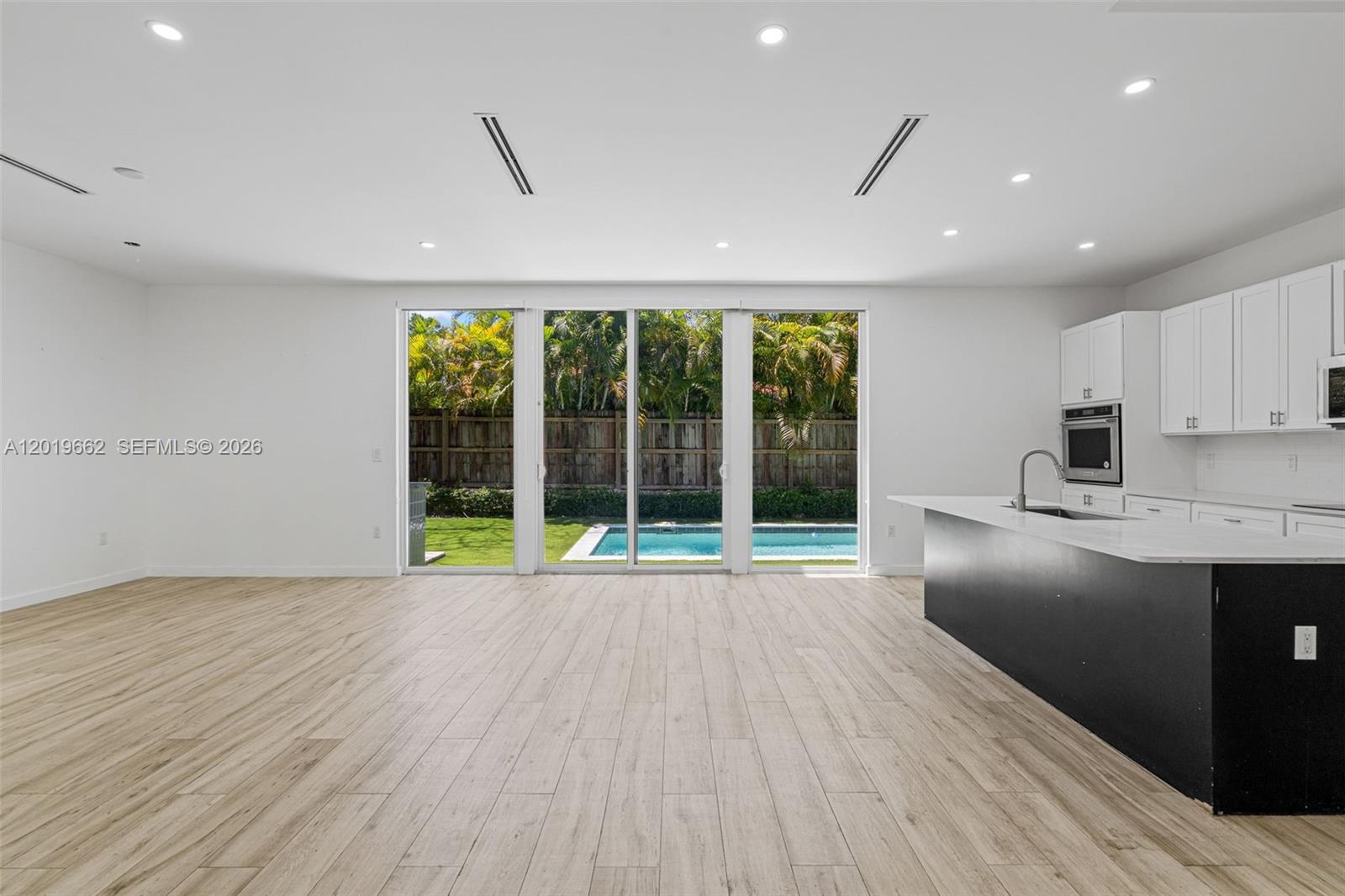 1816 SW 23rd St Miami, FL 33145