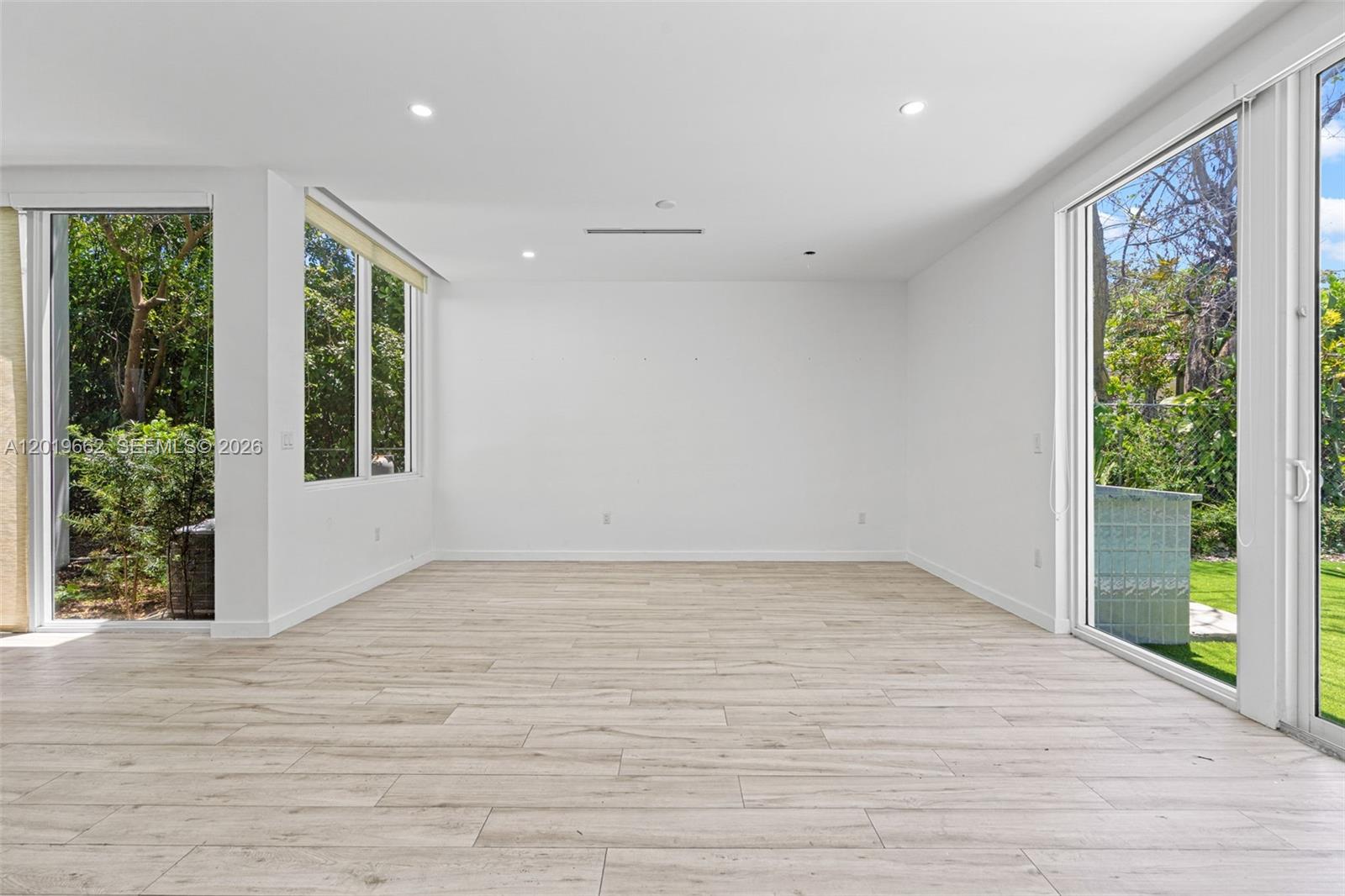 1816 SW 23rd St Miami, FL 33145