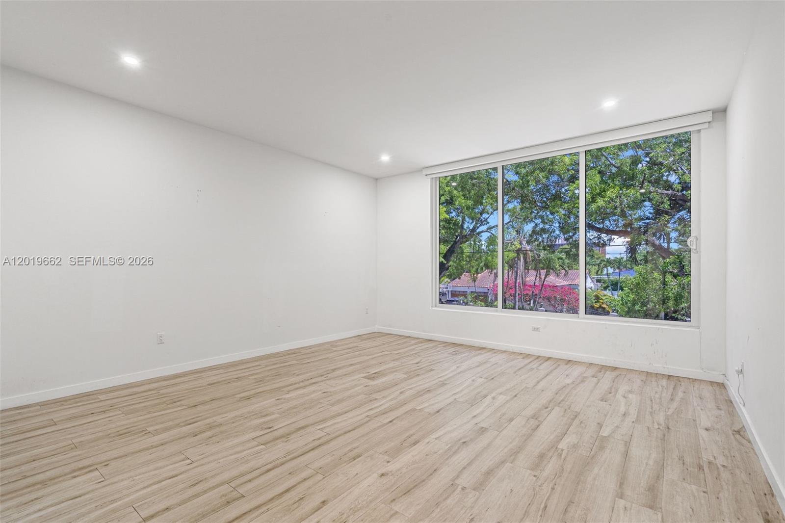 1816 SW 23rd St Miami, FL 33145