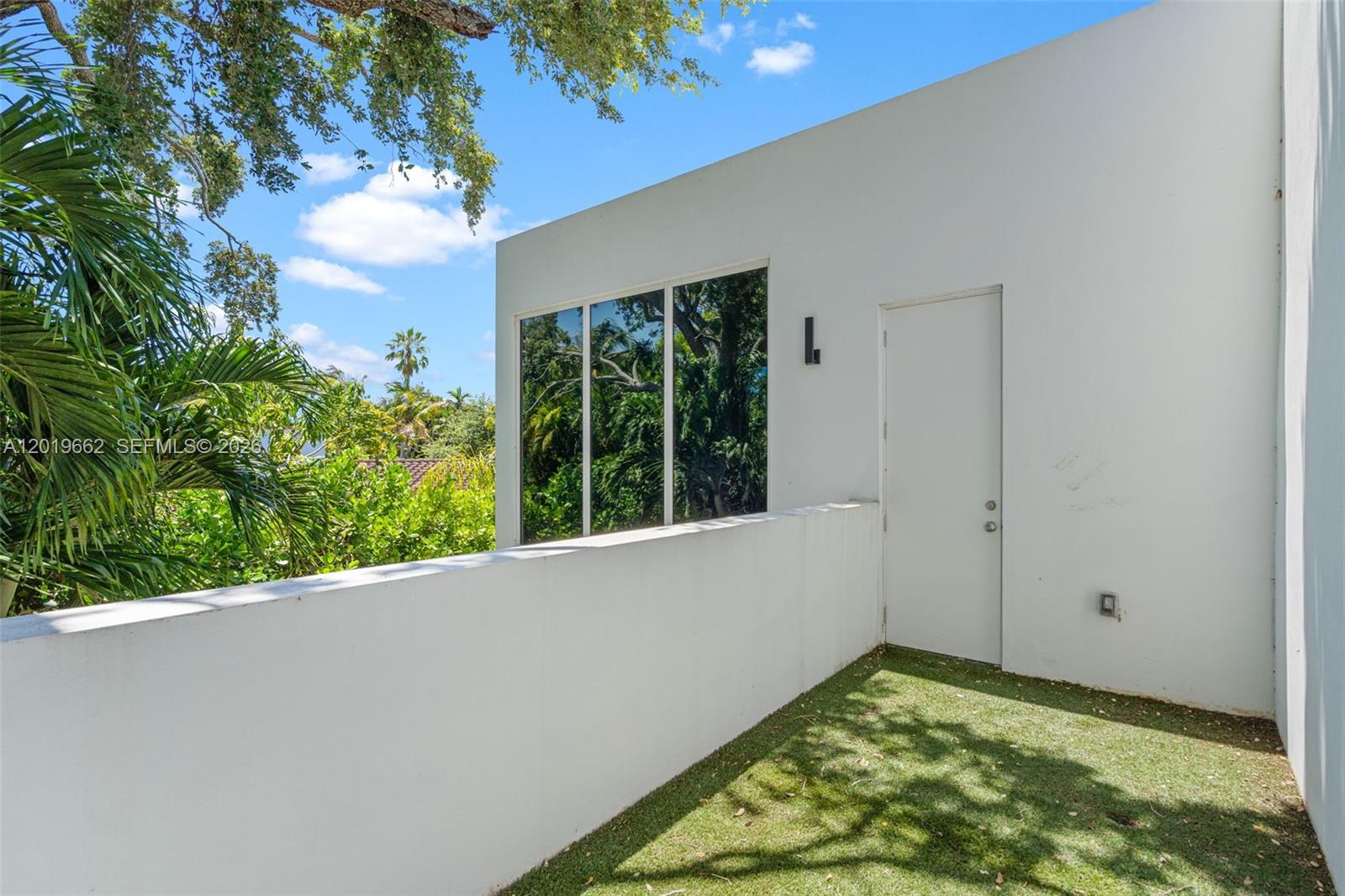 1816 SW 23rd St Miami, FL 33145