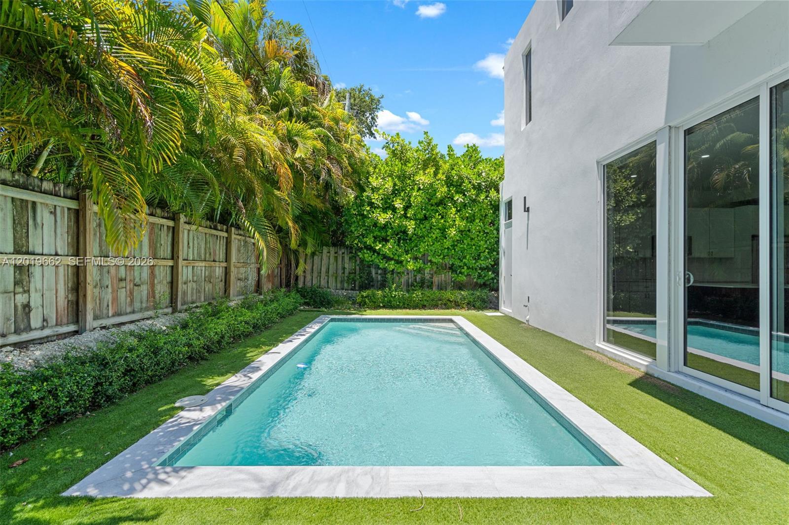 1816 SW 23rd St Miami, FL 33145
