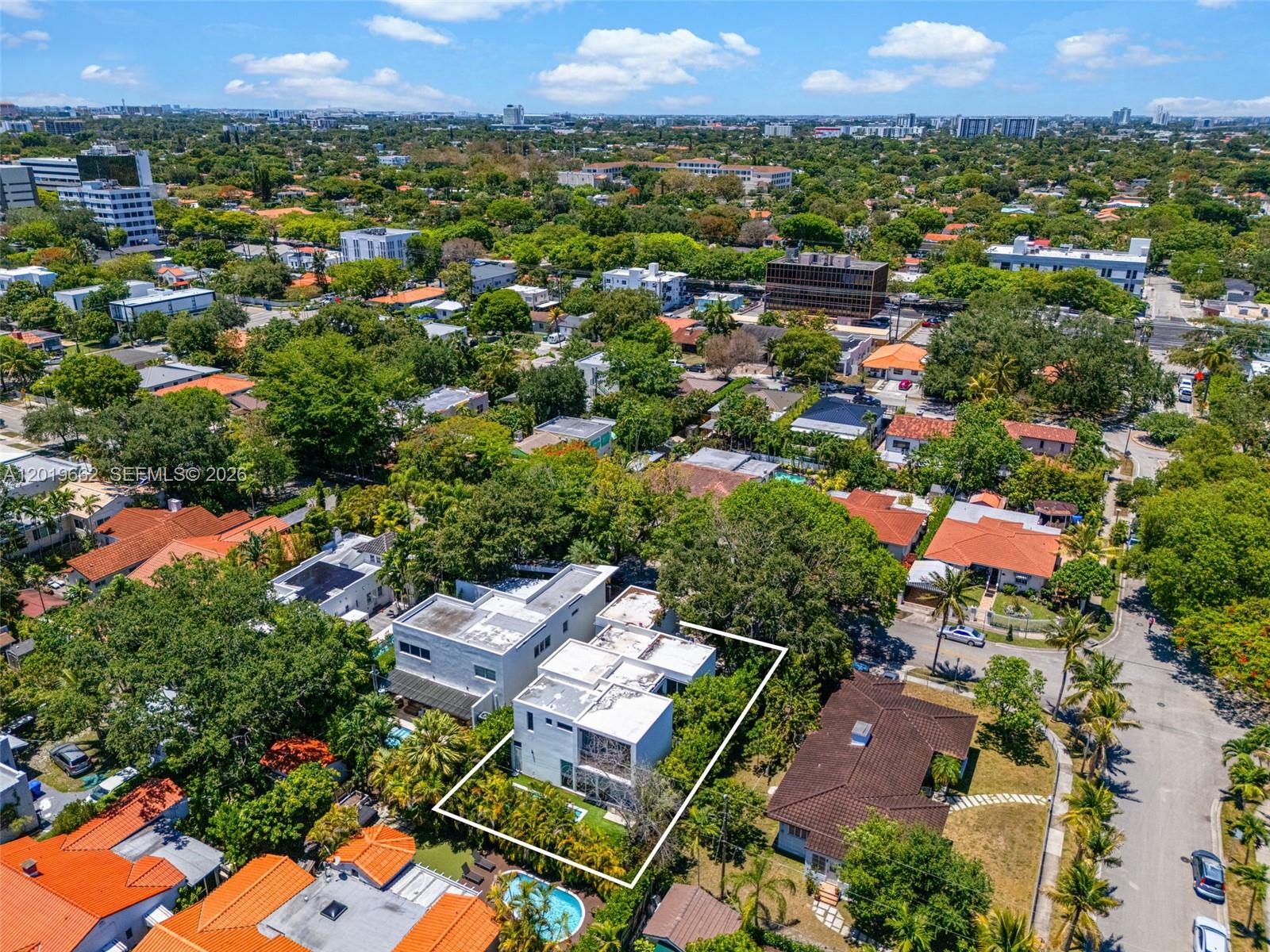 1816 SW 23rd St Miami, FL 33145