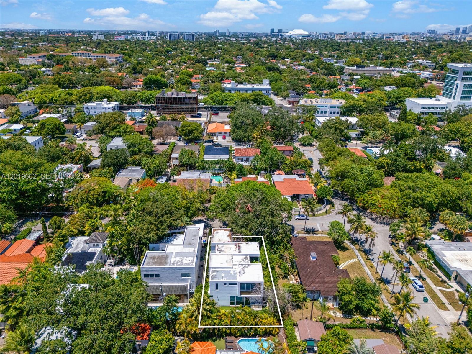 1816 SW 23rd St Miami, FL 33145