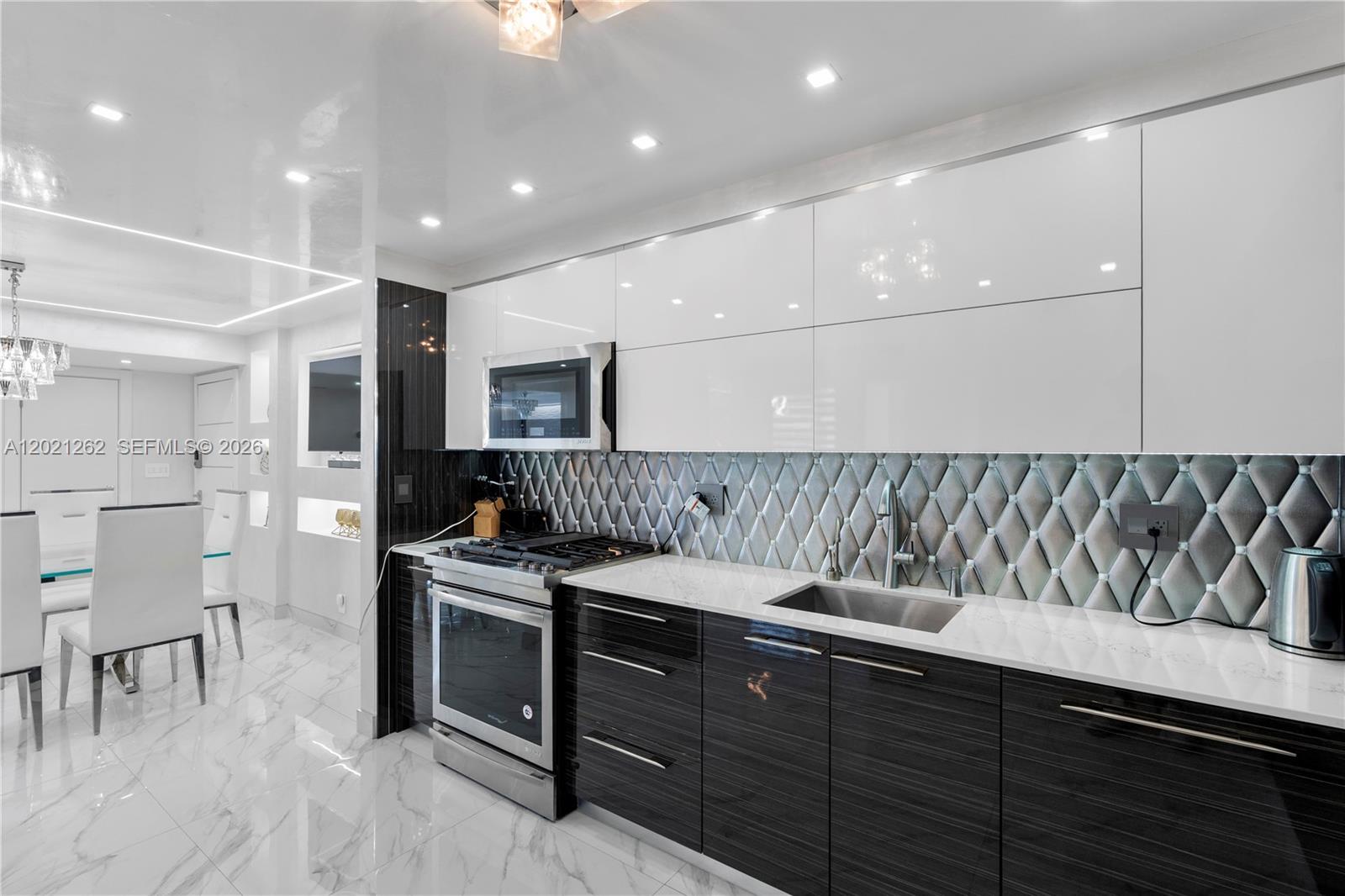 2030 S Ocean Dr #2127 Hallandale Beach, FL 33009