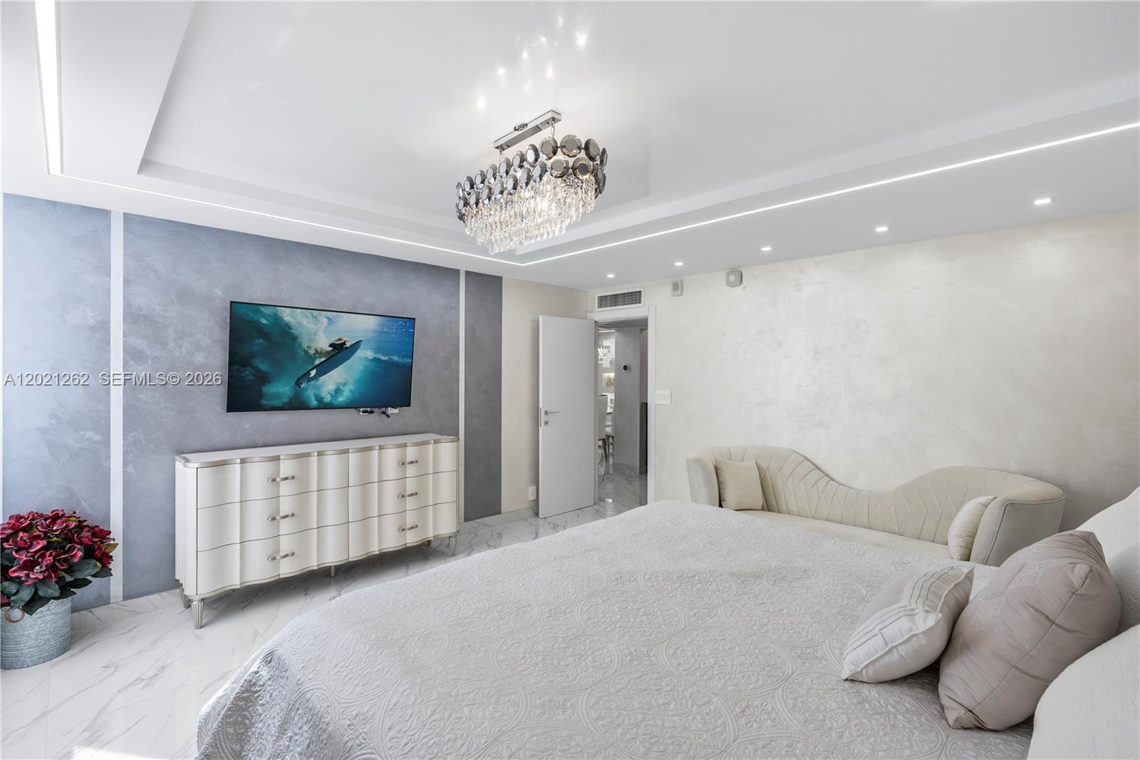 2030 S Ocean Dr #2127 Hallandale Beach, FL 33009