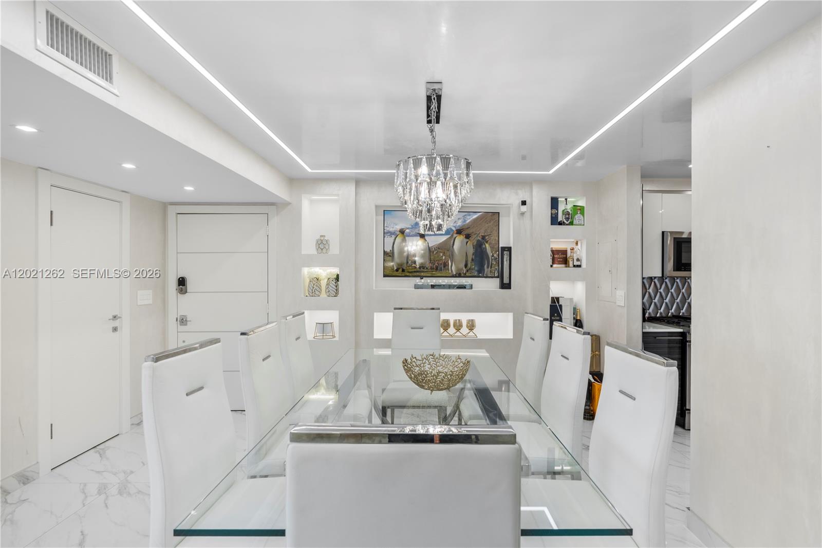 2030 S Ocean Dr #2127 Hallandale Beach, FL 33009