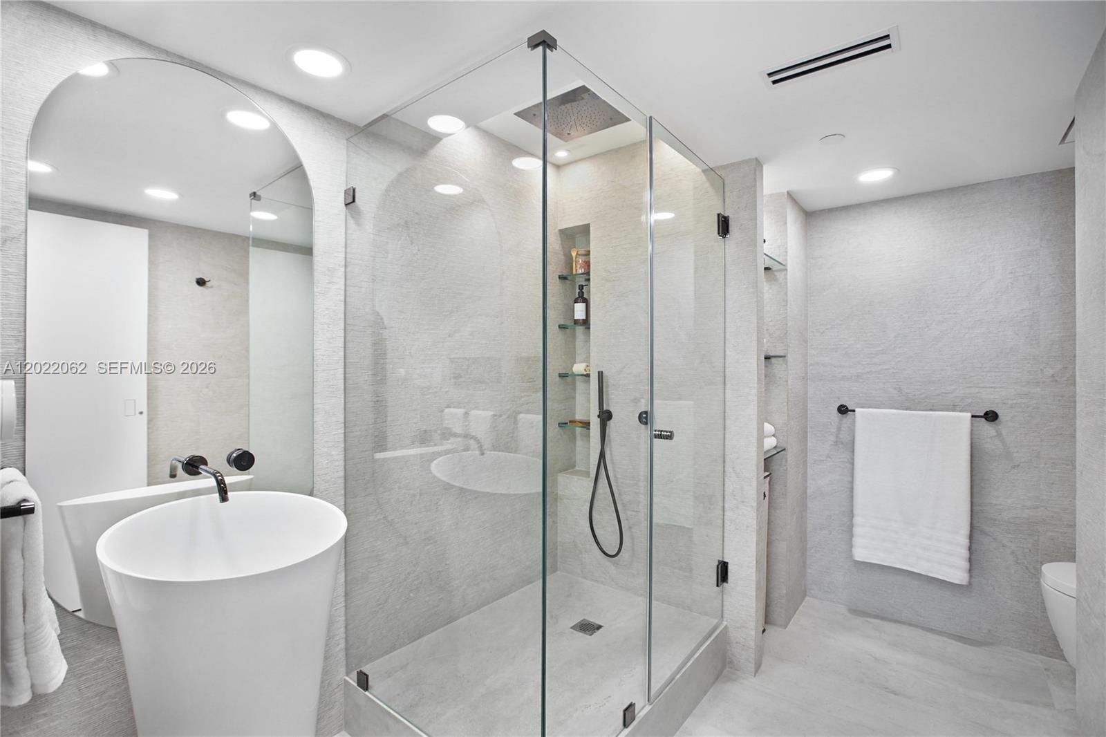 9 Island Ave #T2 Miami Beach, FL 33139