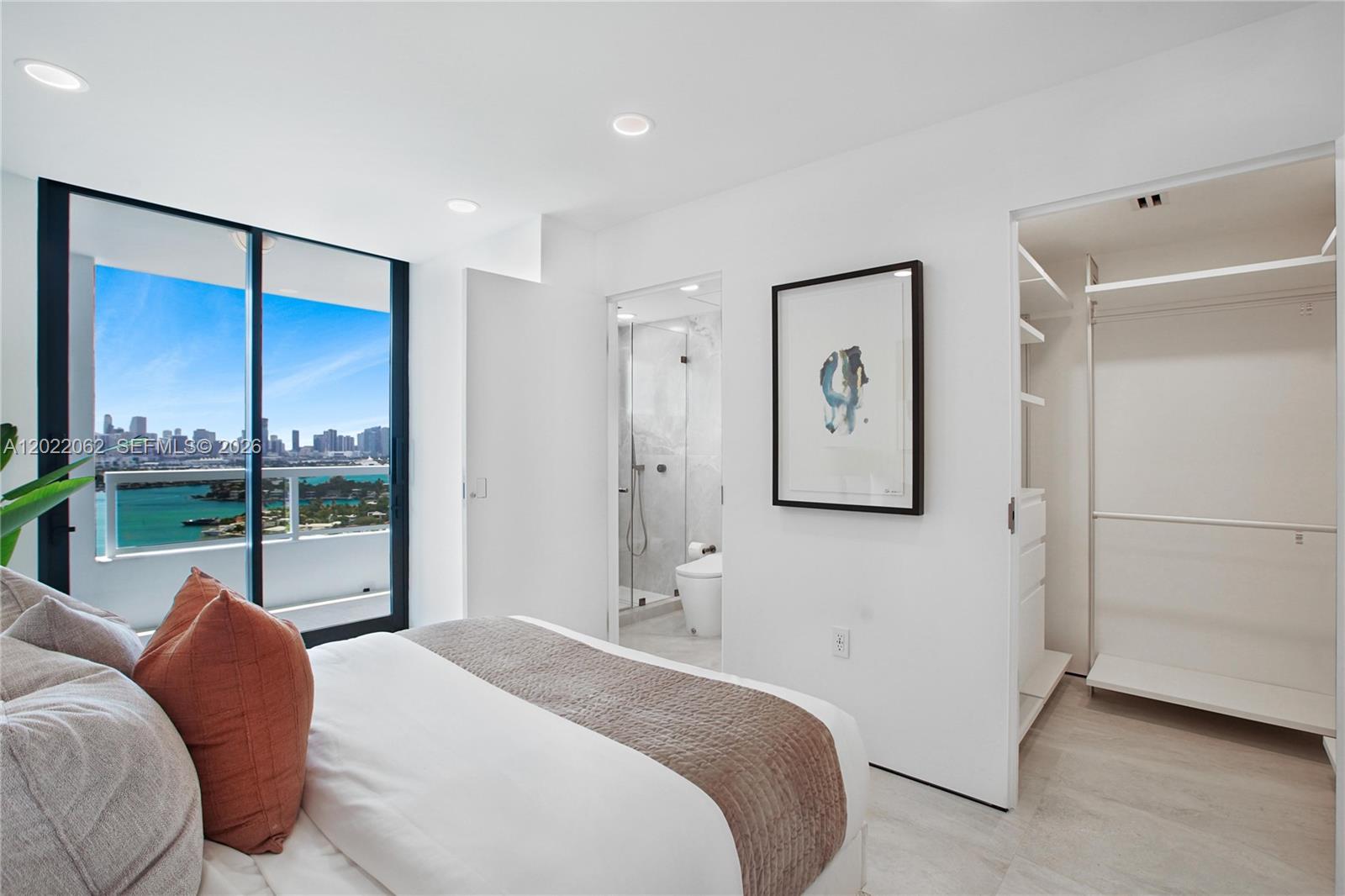 9 Island Ave #T2 Miami Beach, FL 33139