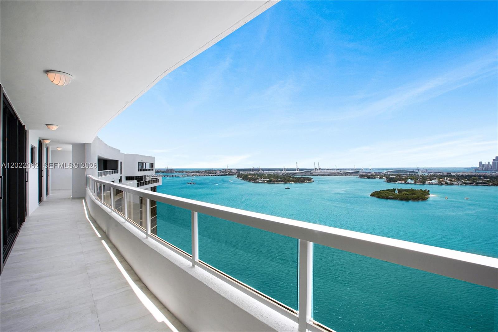 9 Island Ave #T2 Miami Beach, FL 33139