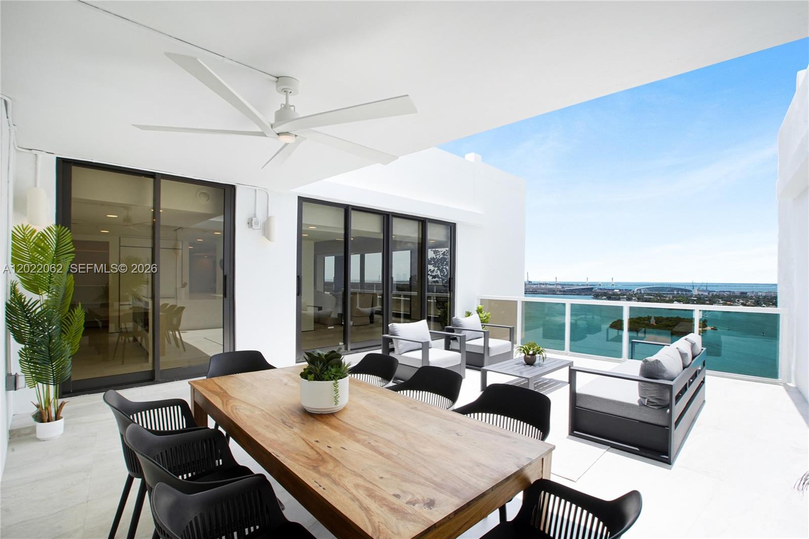 9 Island Ave #T2 Miami Beach, FL 33139