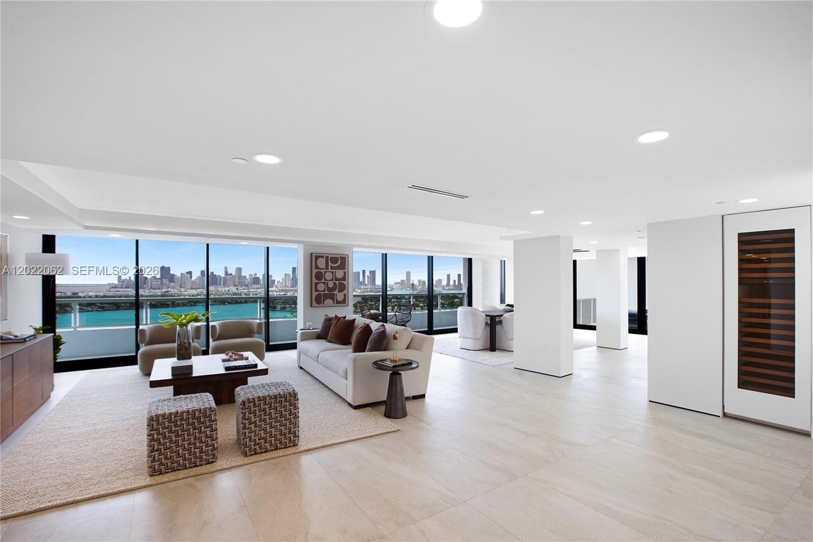 9 Island Ave #T2 Miami Beach, FL 33139
