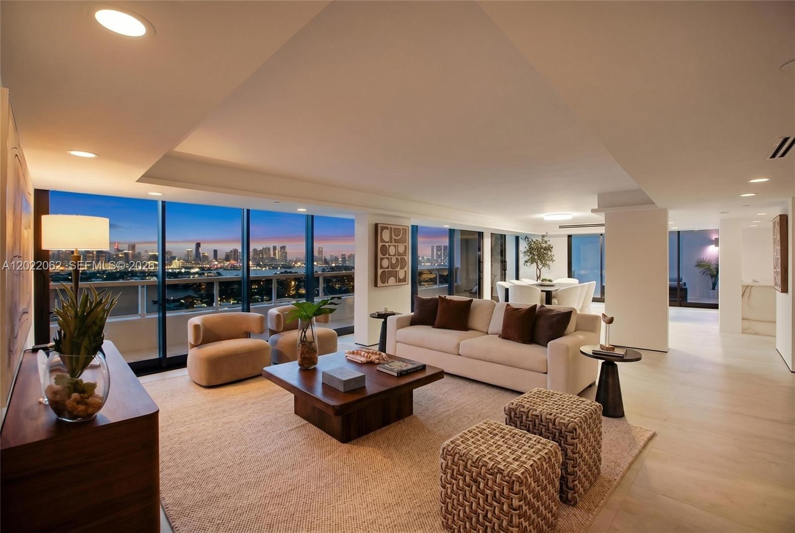 9 Island Ave #T2 Miami Beach, FL 33139