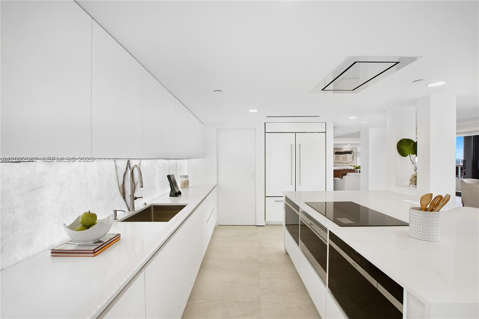 9 Island Ave #T2 Miami Beach, FL 33139