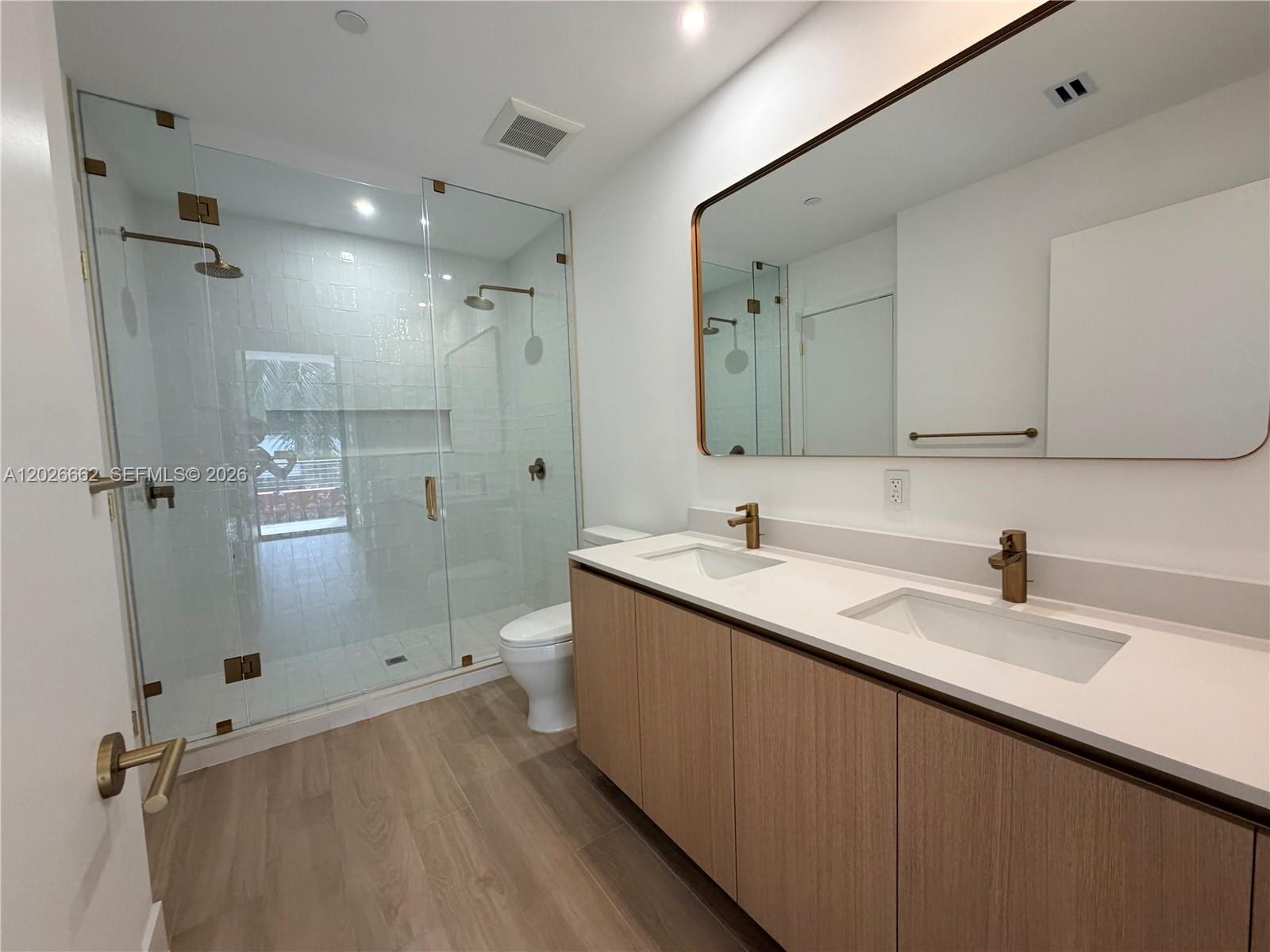 image The Standard Residences Midtown Miami4
