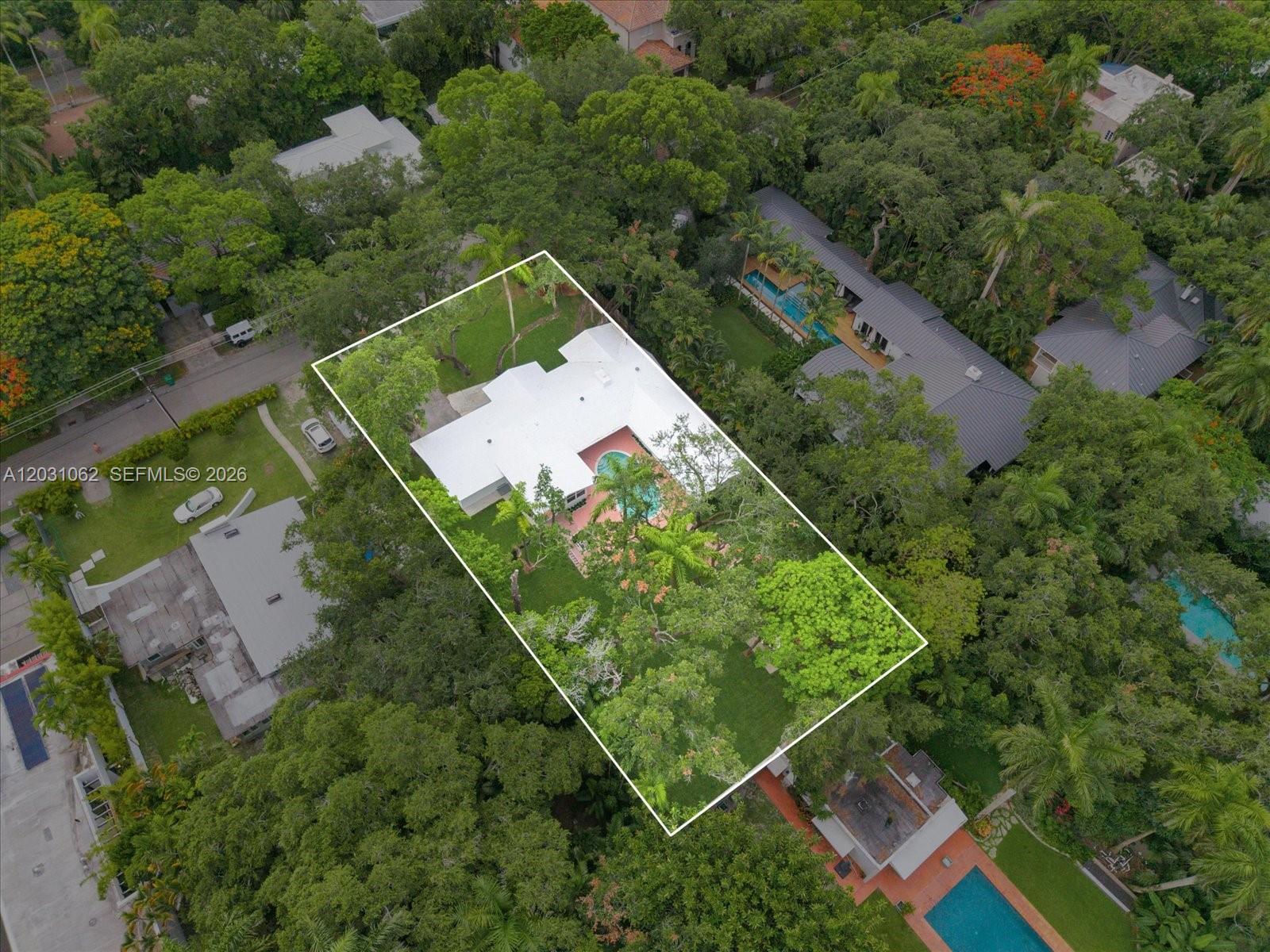 2850 Natoma Miami, FL 33133