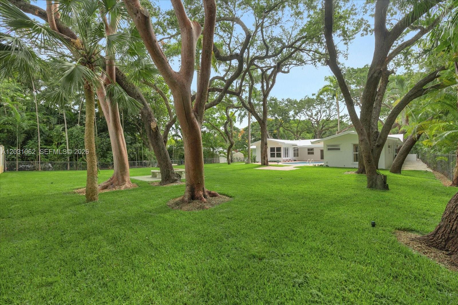 2850 Natoma Miami, FL 33133