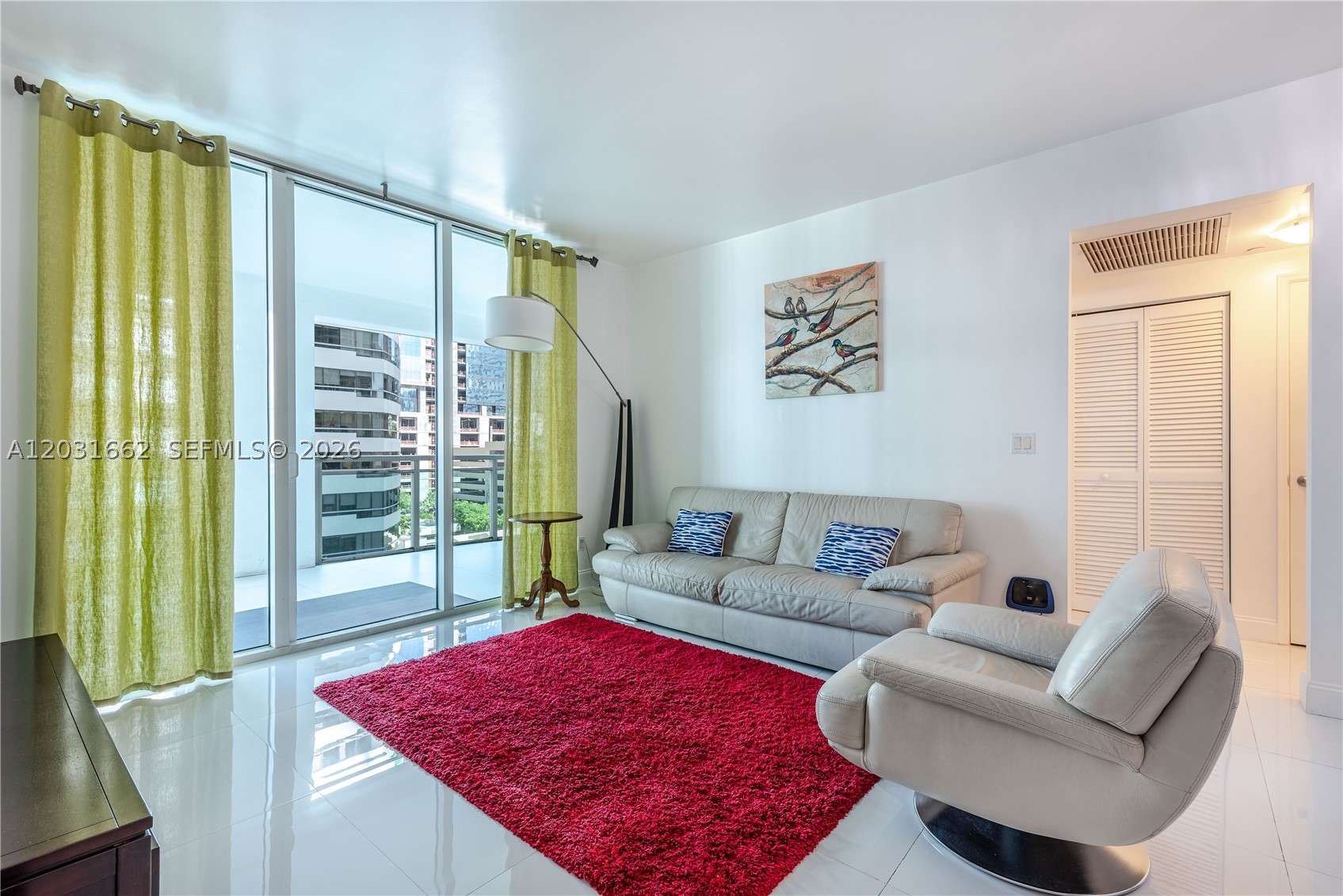 image The Plaza on Brickell West15