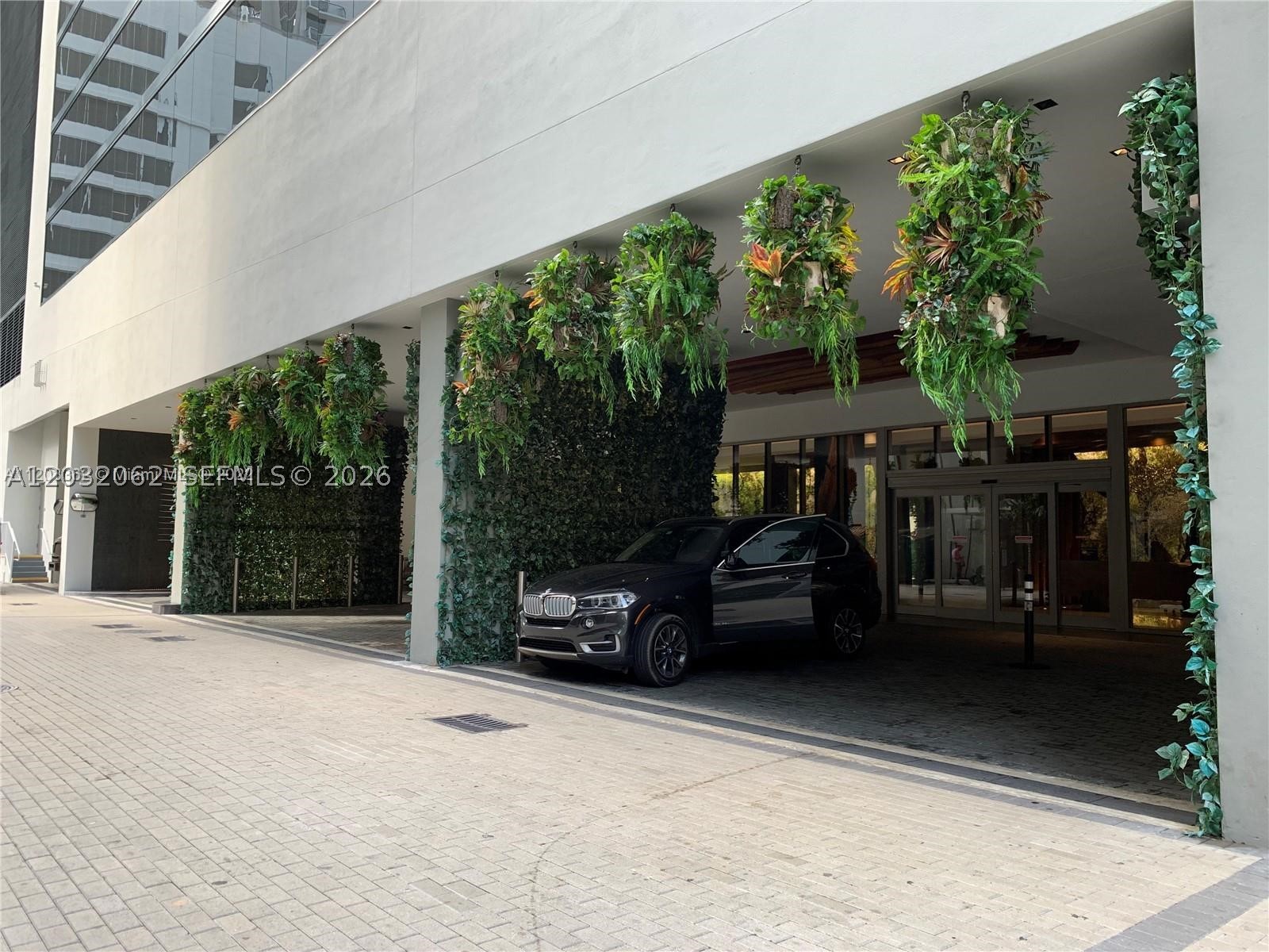 image 1010 Brickell13
