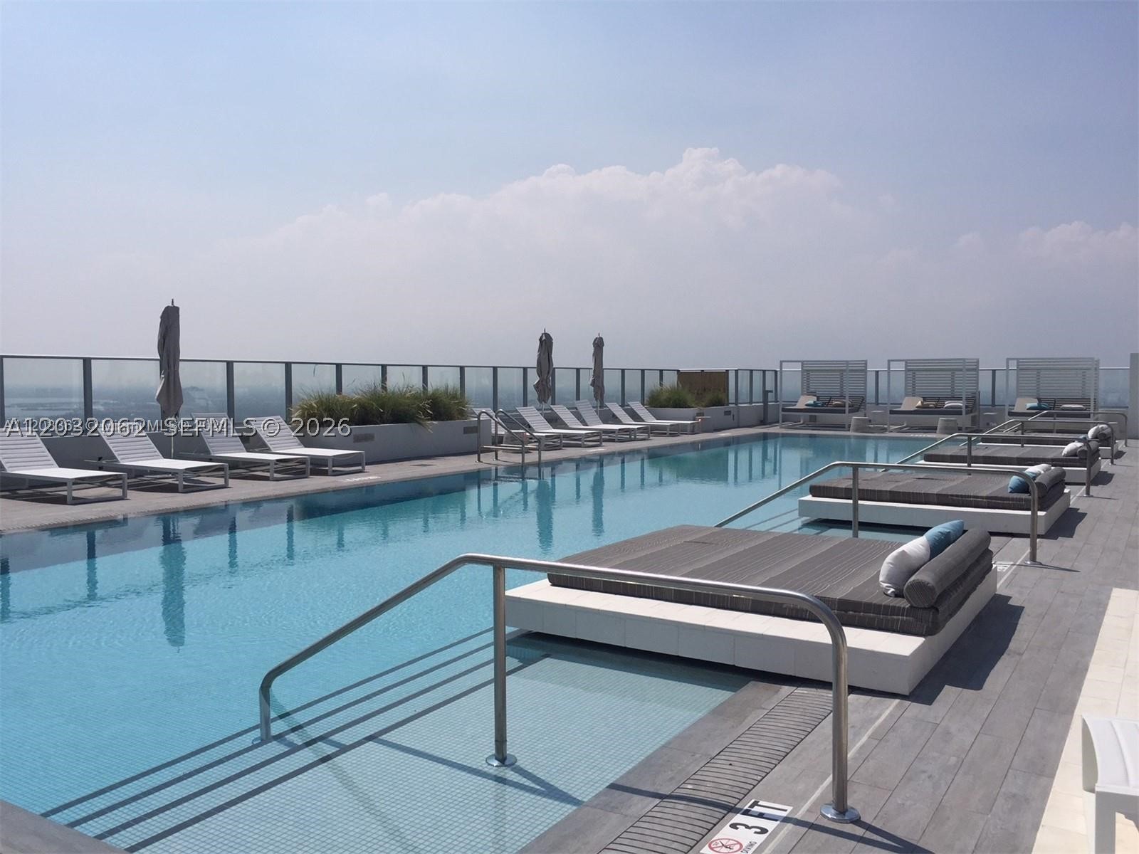 image 1010 Brickell15