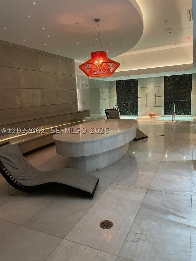 image 1010 Brickell17